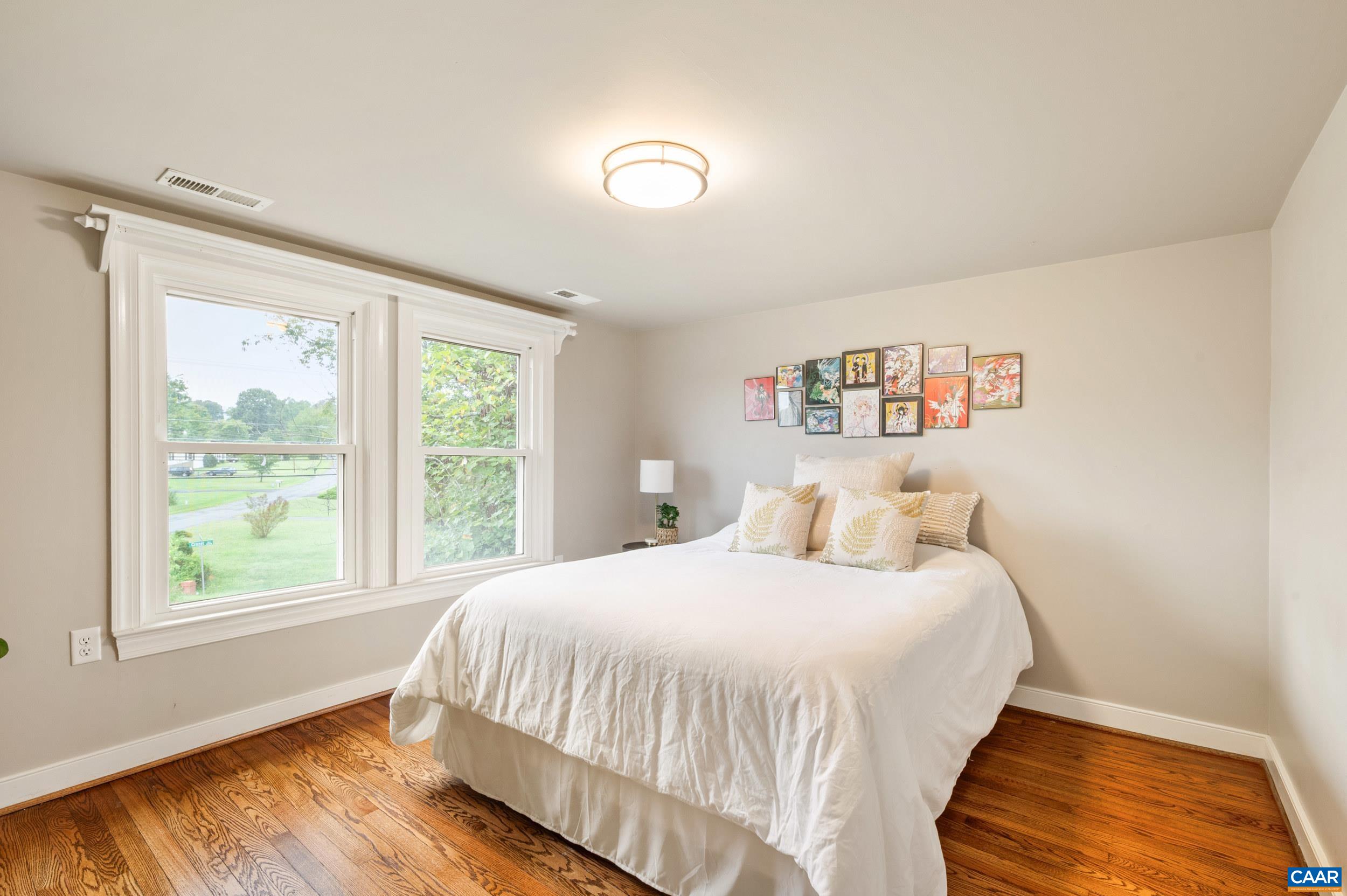 1457 CROZET AVE