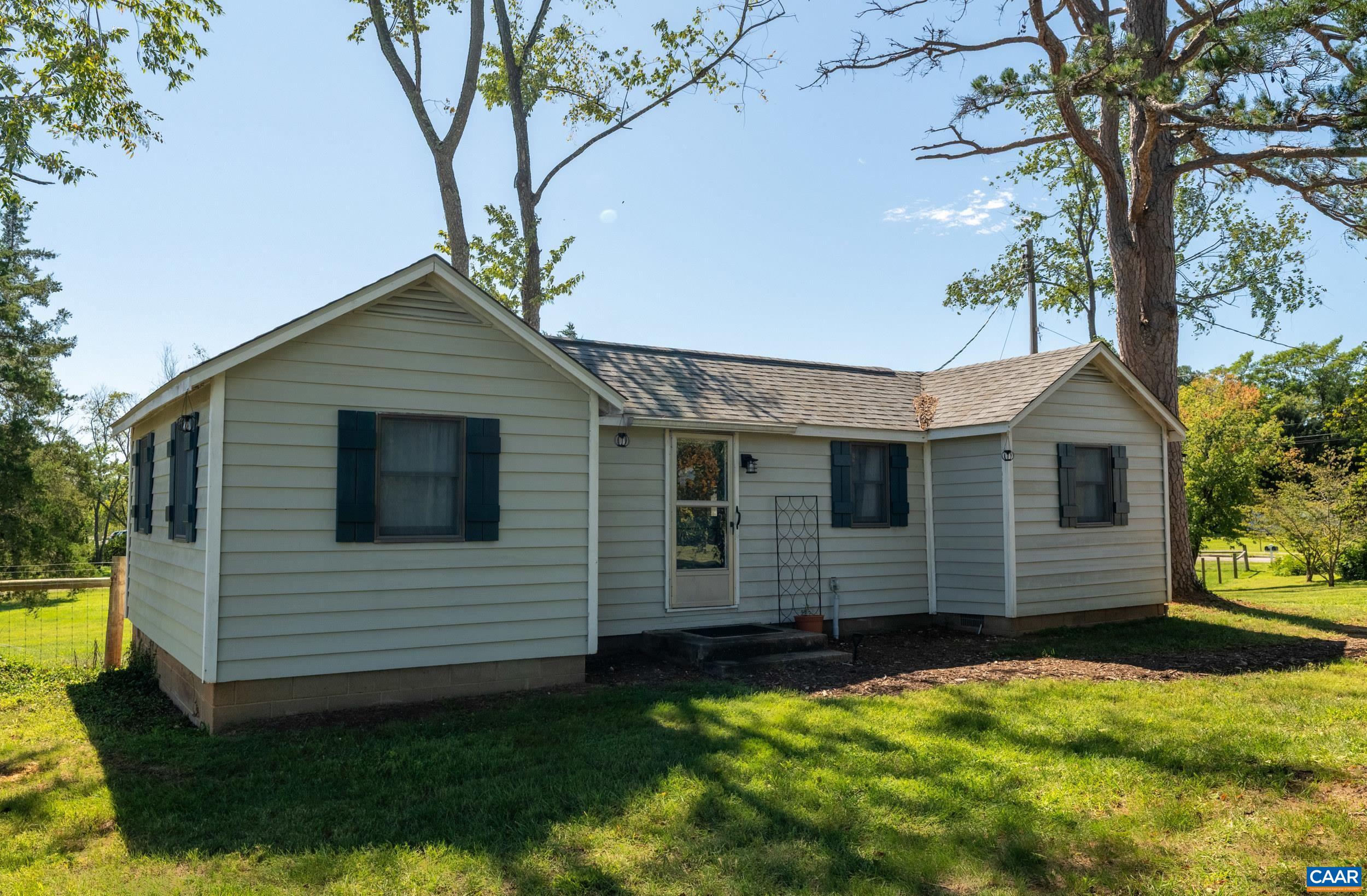 1457 CROZET AVE
