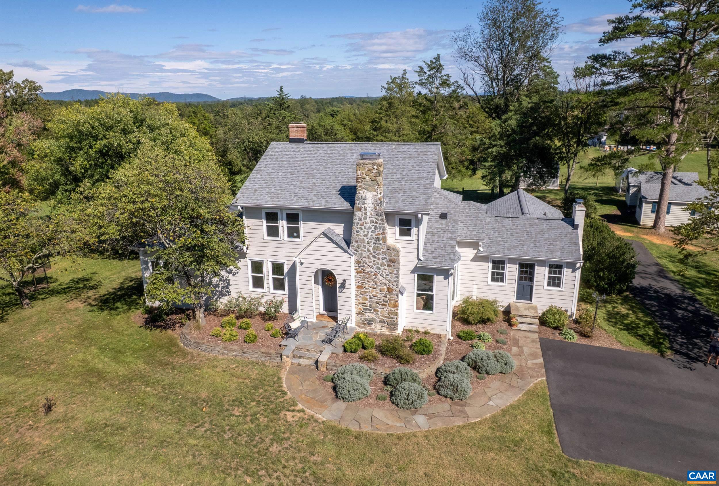 1457 CROZET AVE