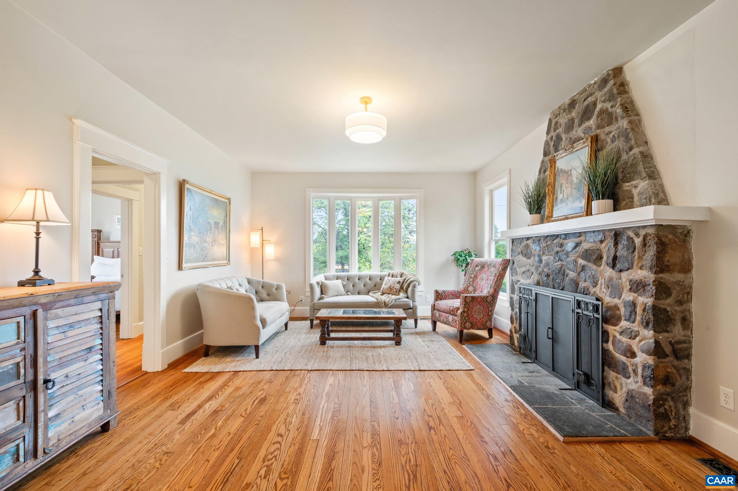 1457 CROZET AVE