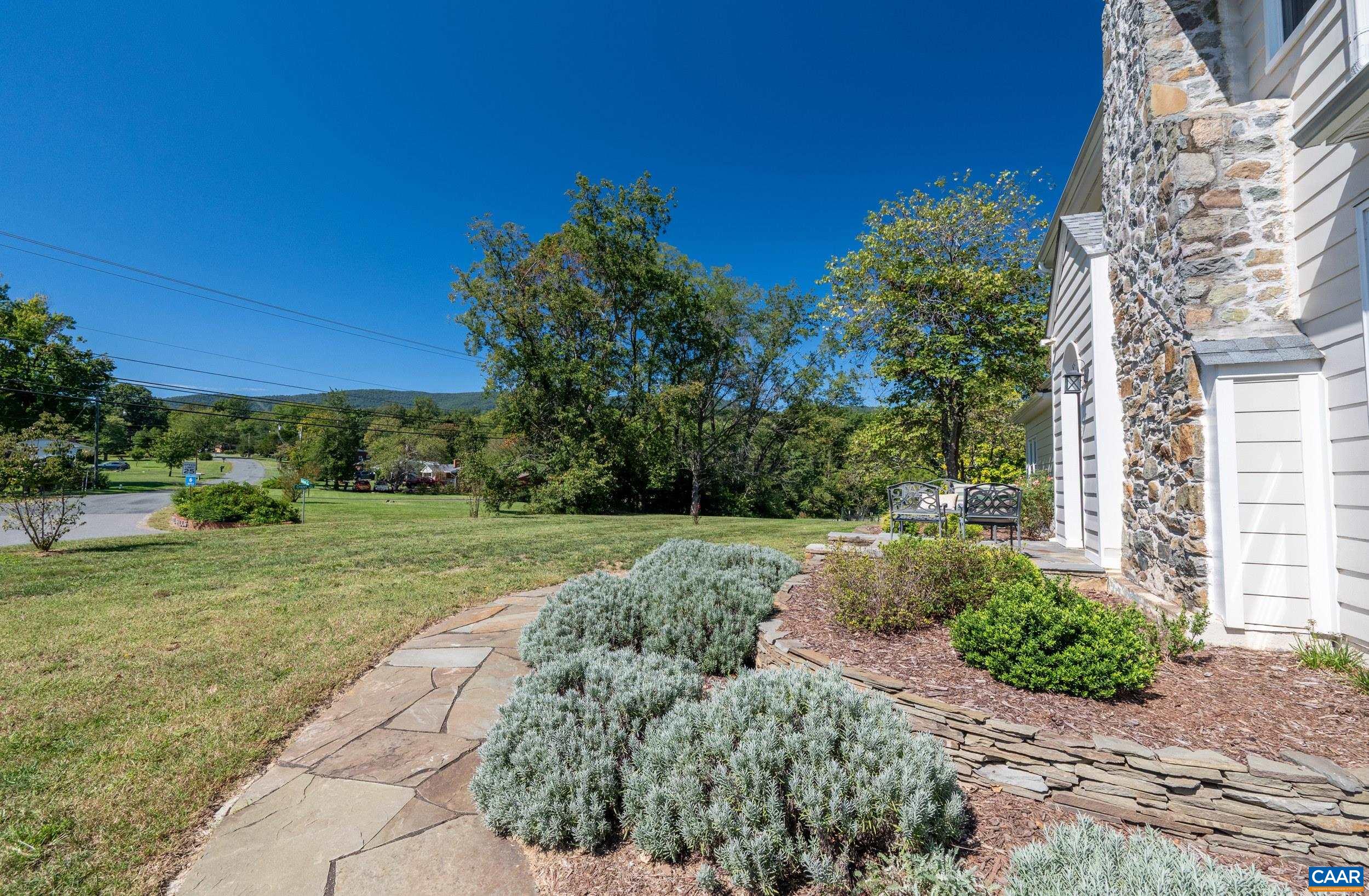 1457 CROZET AVE