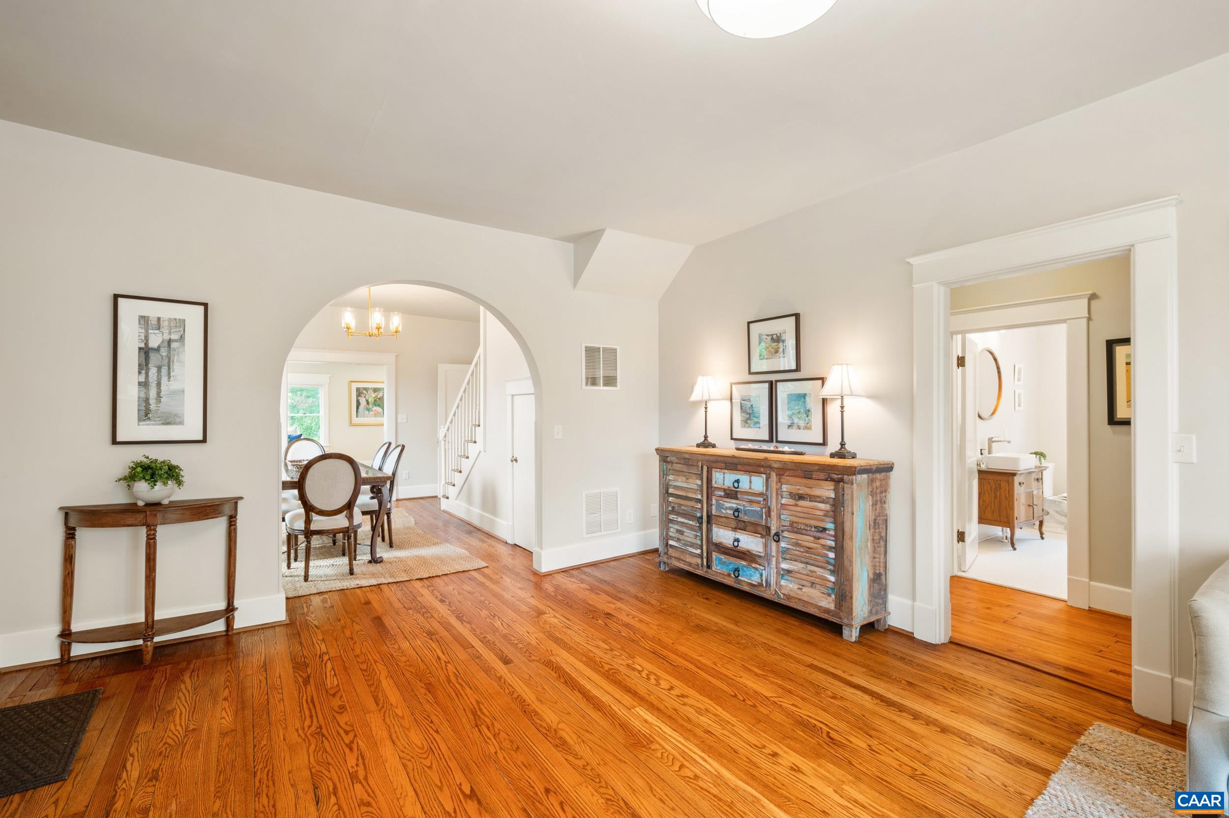 1457 CROZET AVE