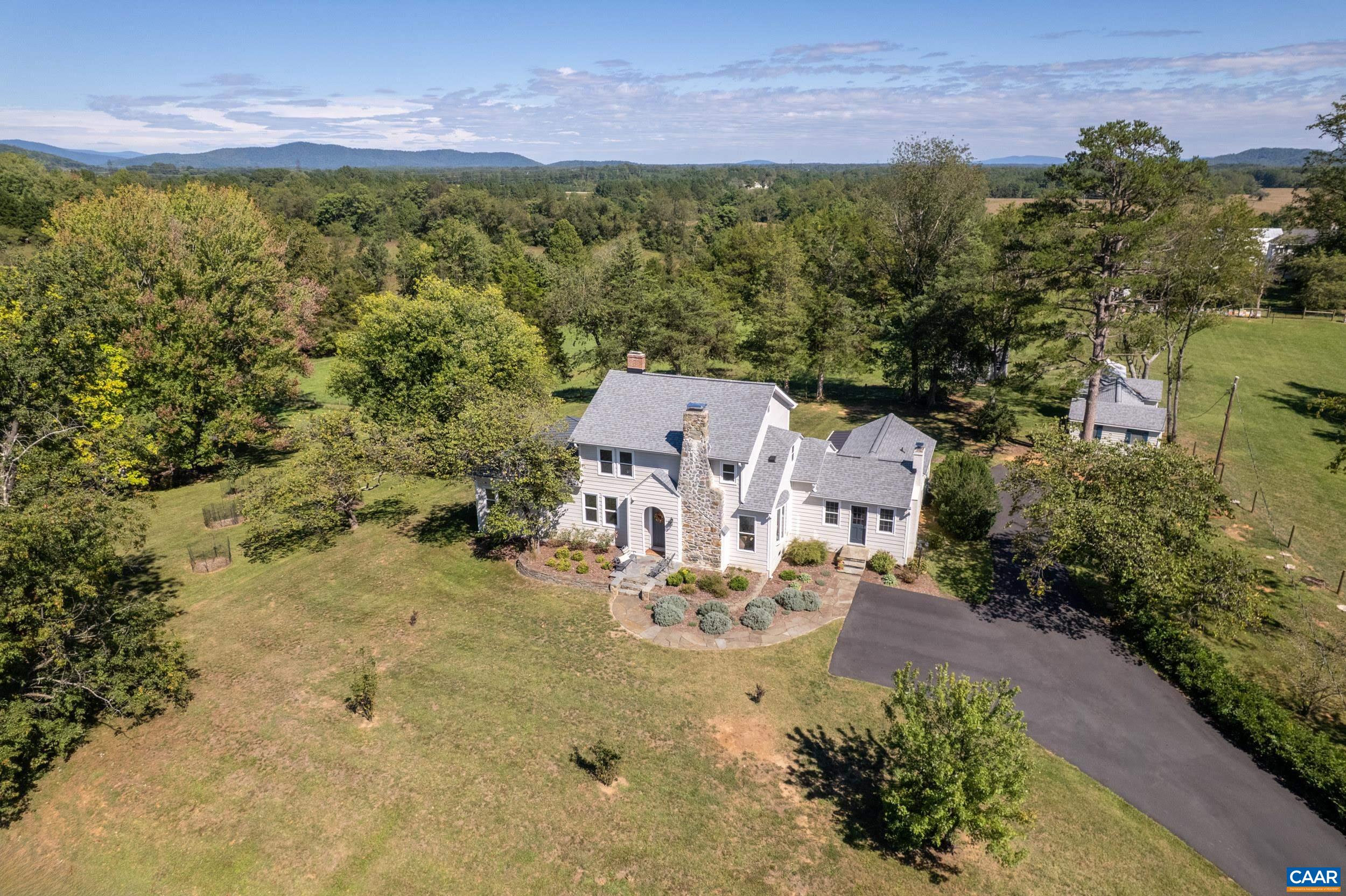 1457 CROZET AVE