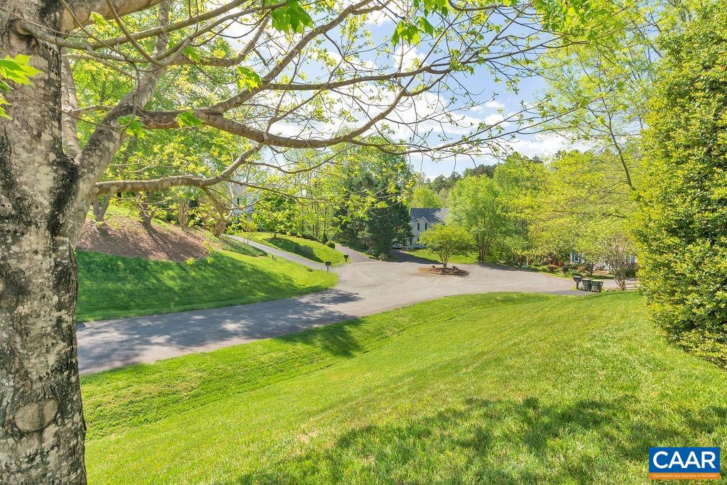 5075 STILL POND CT