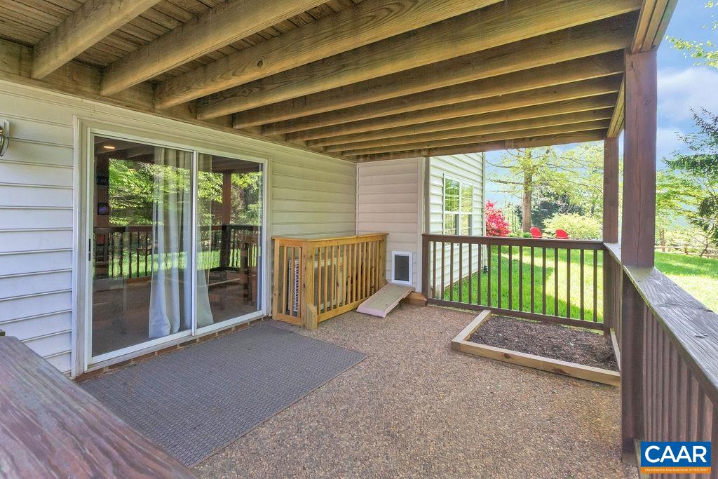 5075 STILL POND CT