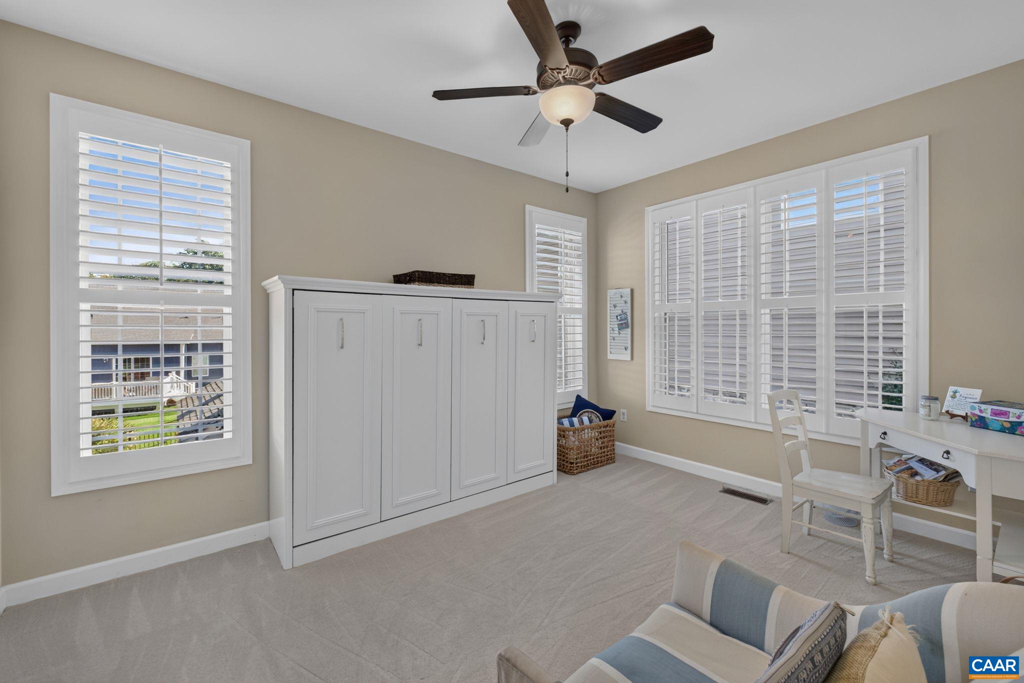 185 HIGHLAND CIR