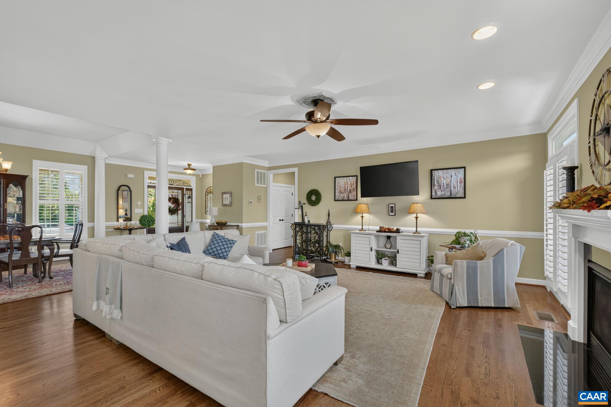 185 HIGHLAND CIR