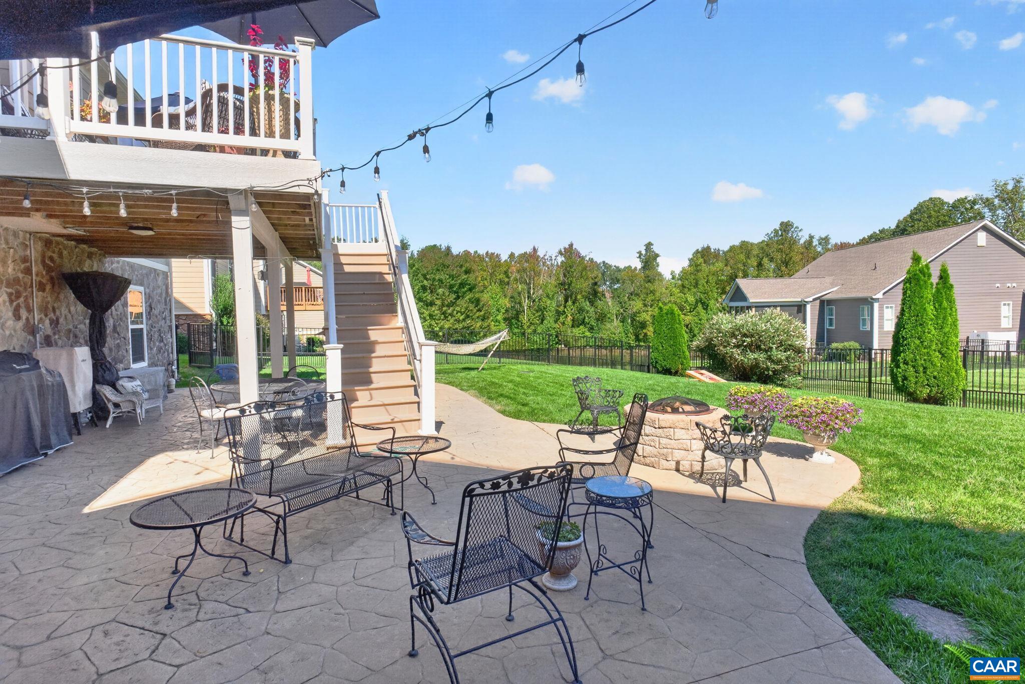 185 HIGHLAND CIR