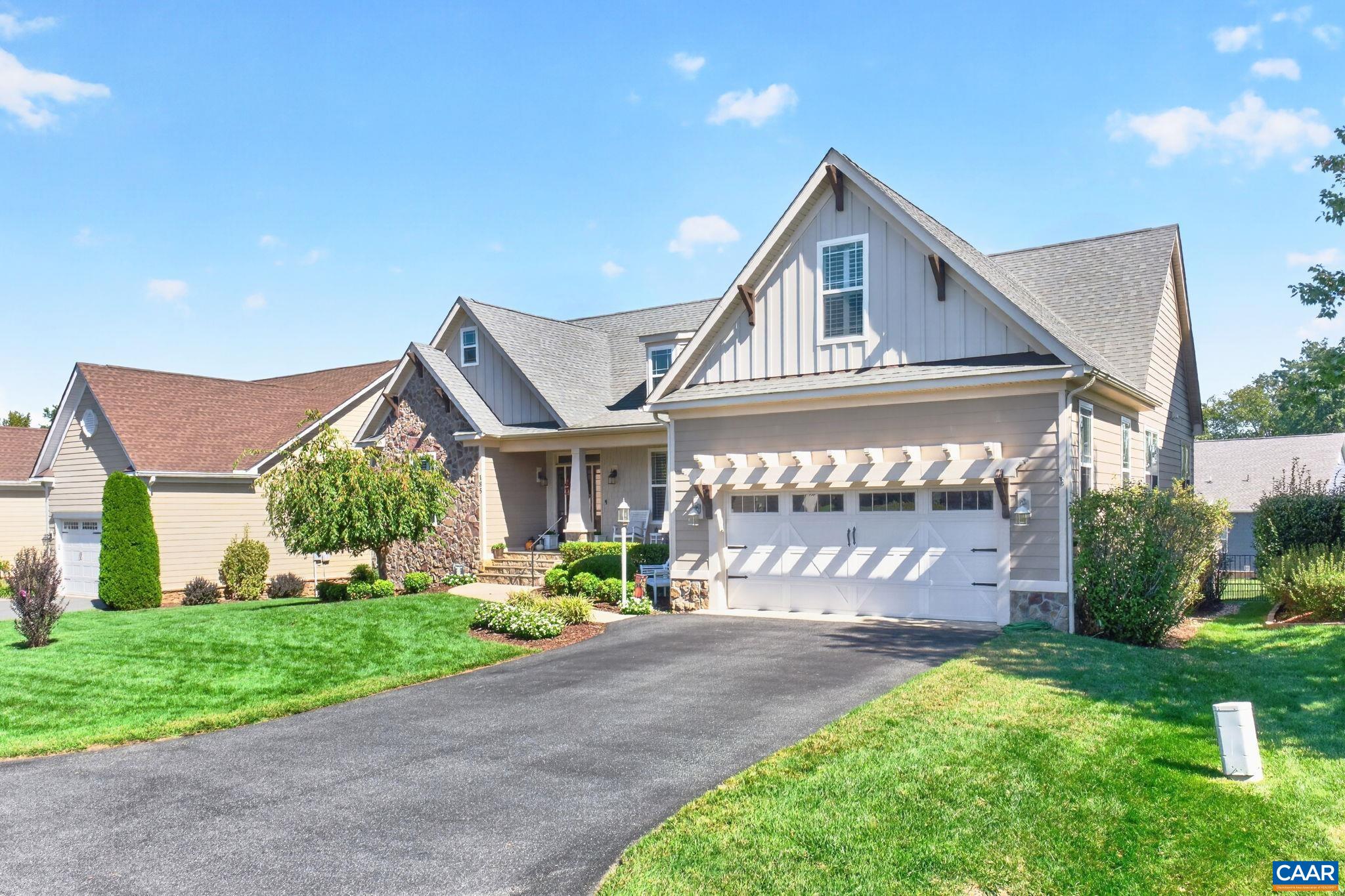 185 HIGHLAND CIR