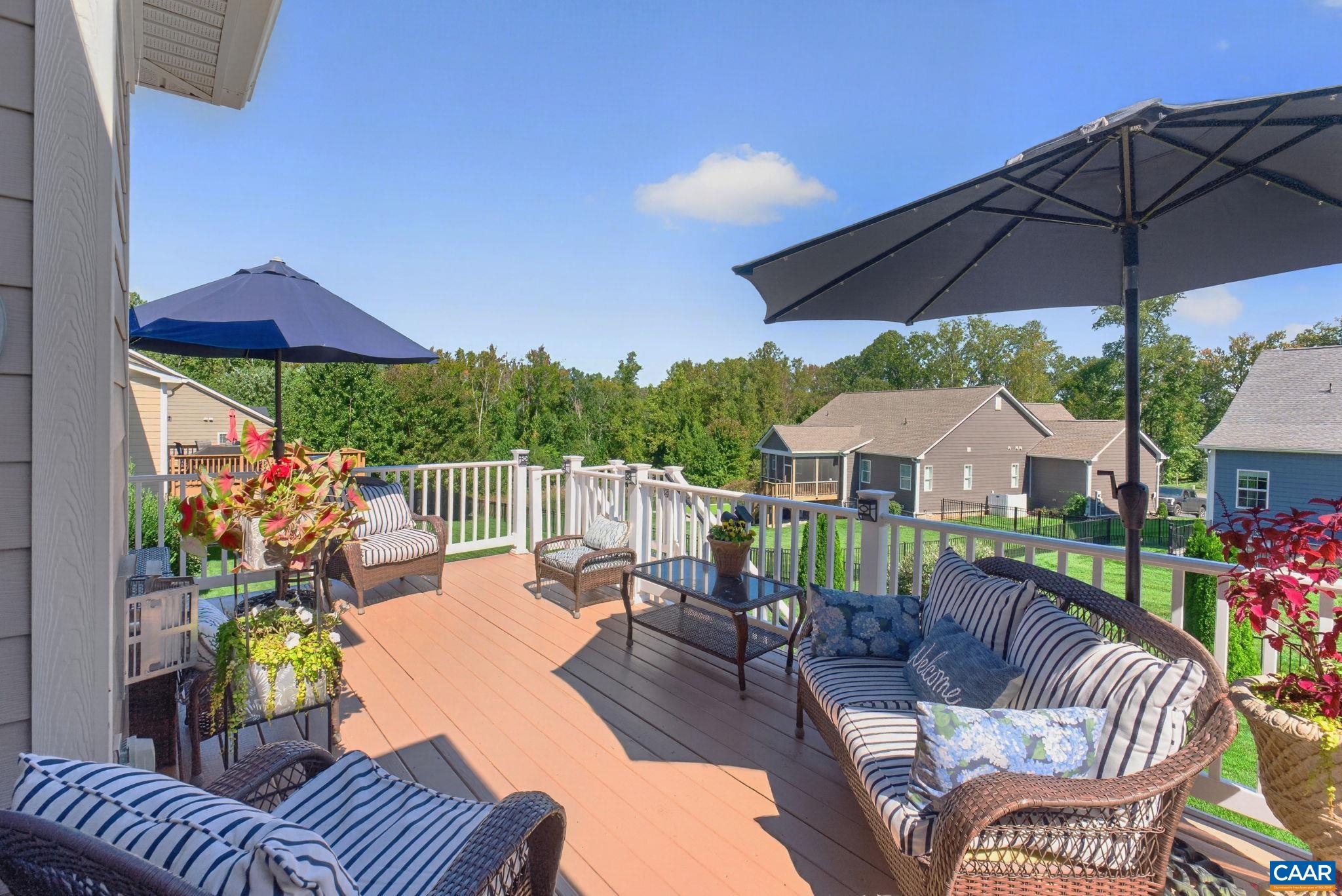 185 HIGHLAND CIR