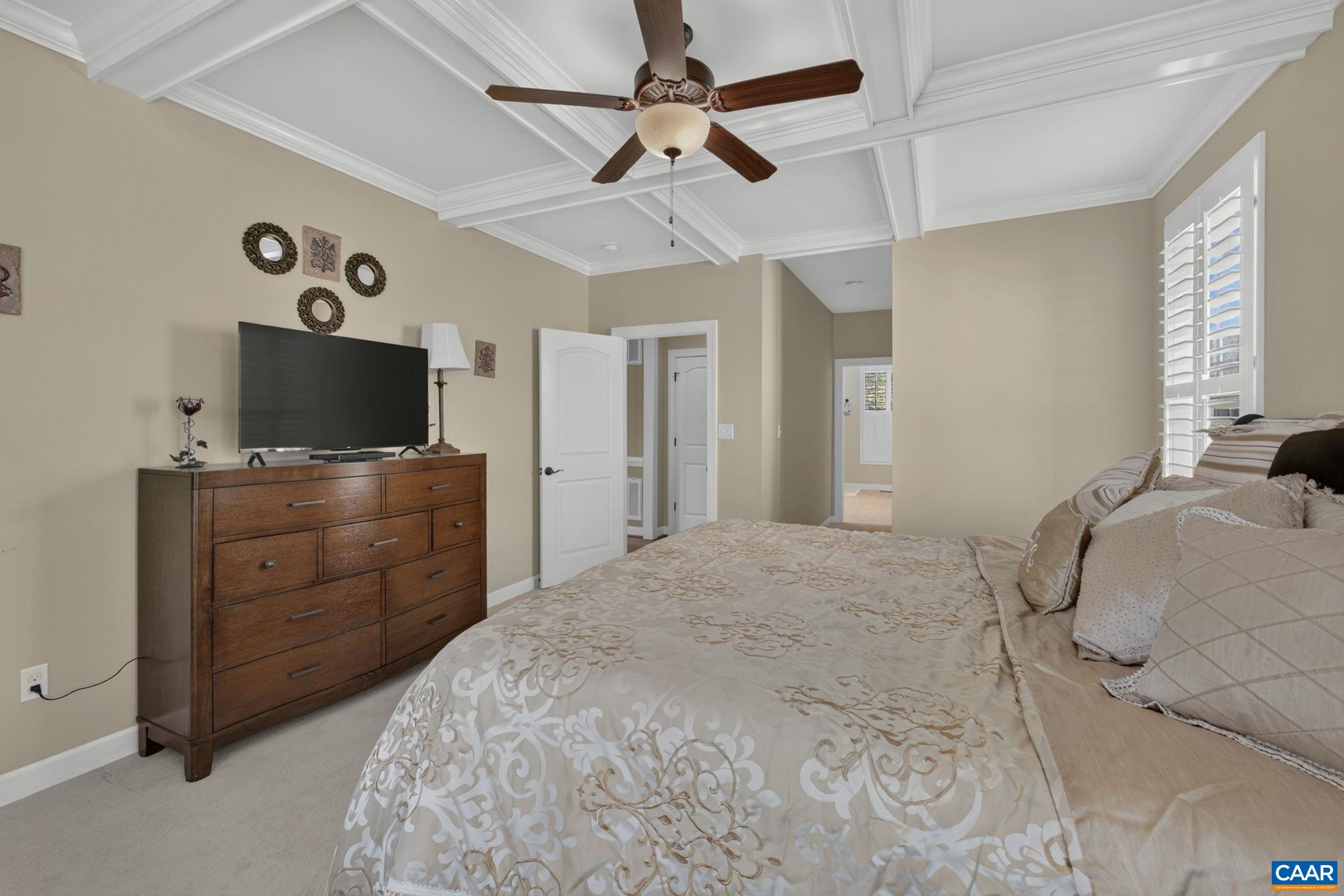 185 HIGHLAND CIR
