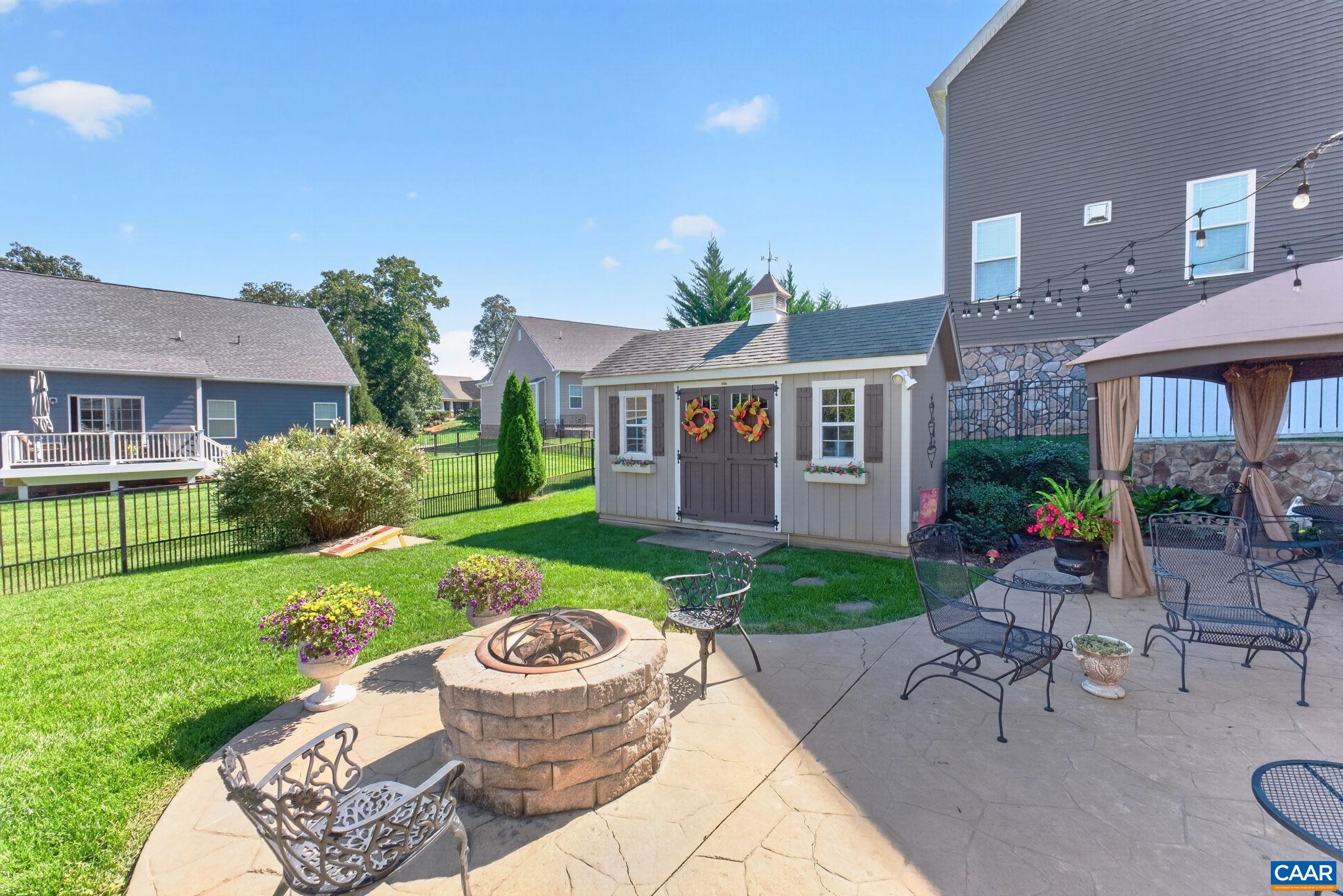 185 HIGHLAND CIR
