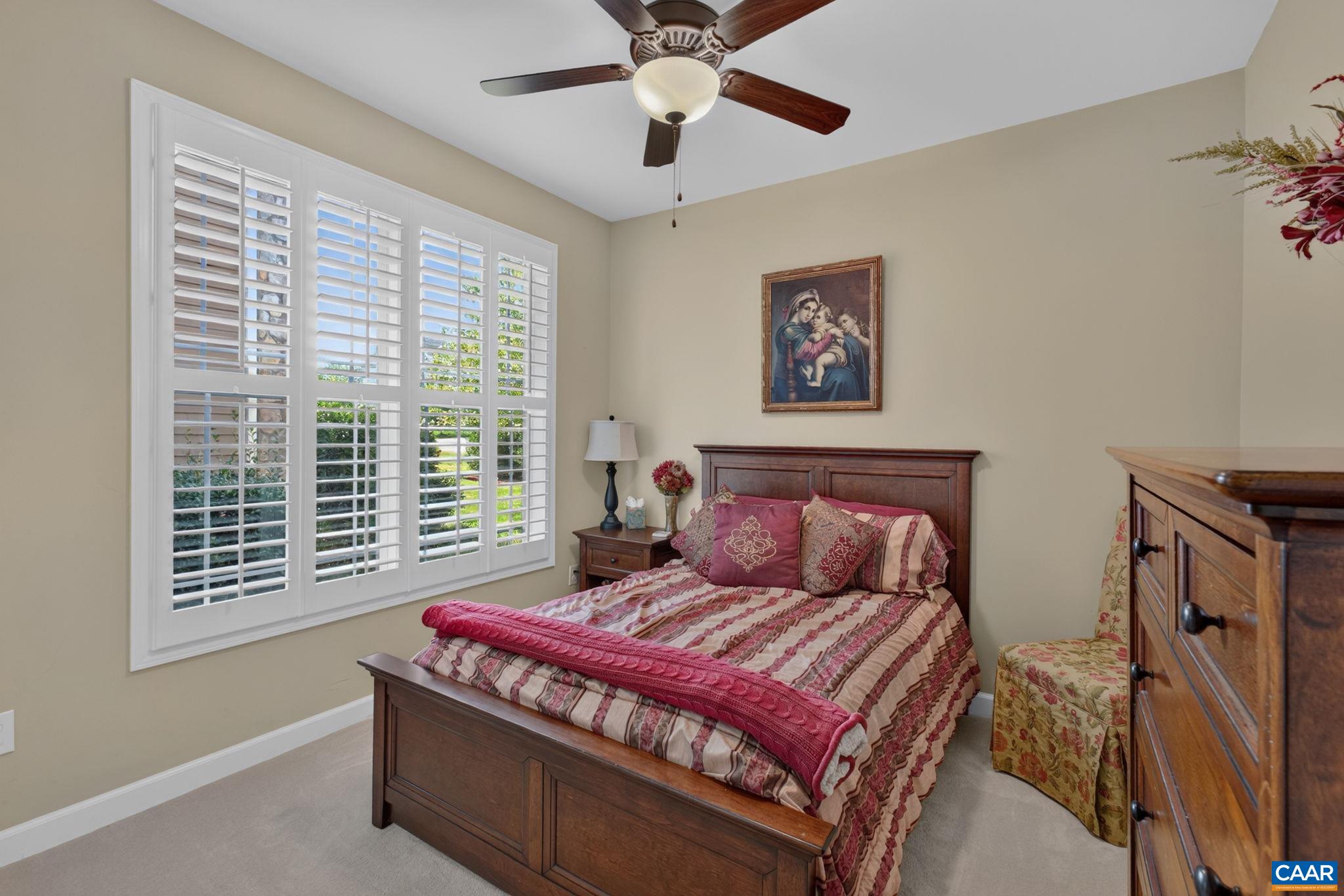 185 HIGHLAND CIR