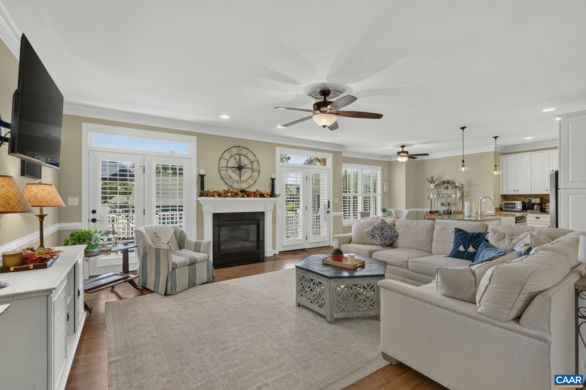 185 HIGHLAND CIR