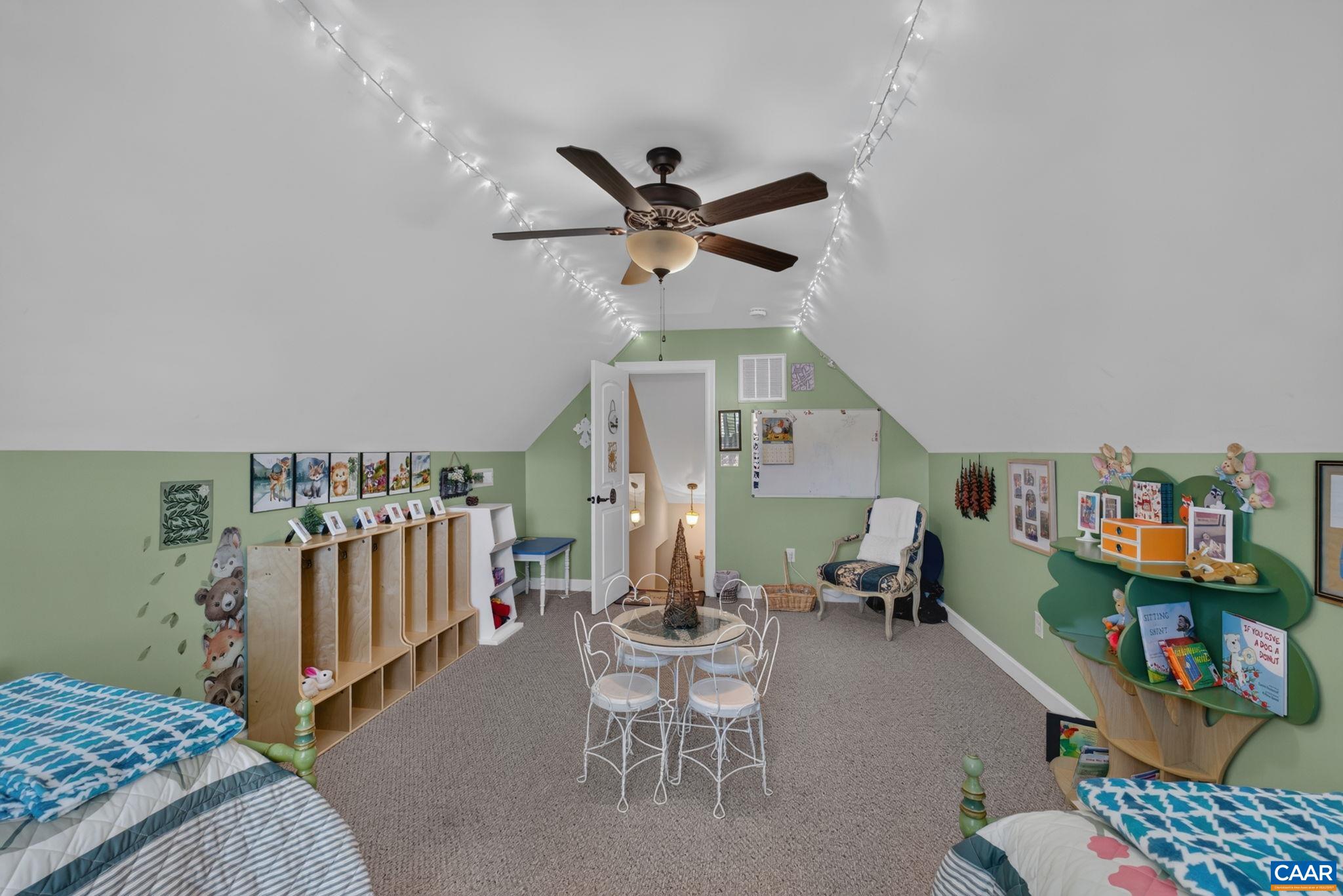 185 HIGHLAND CIR