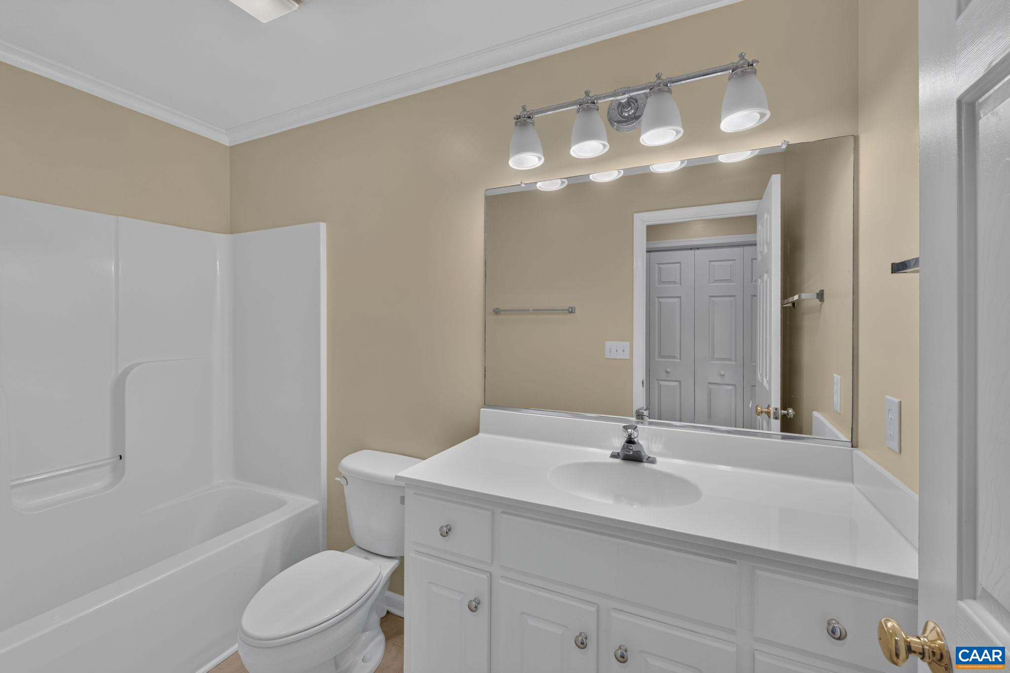 1107 SOMER CHASE CT