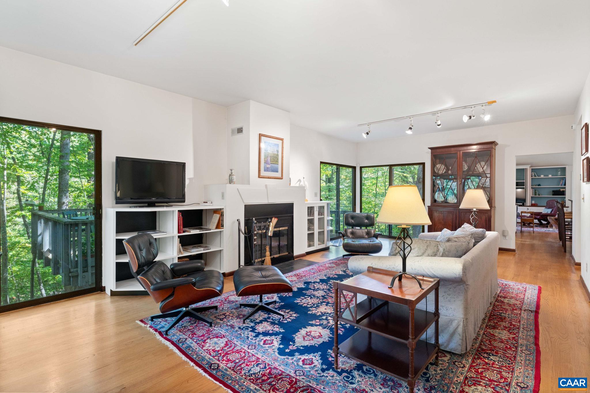 1665 BRANDYWINE DR