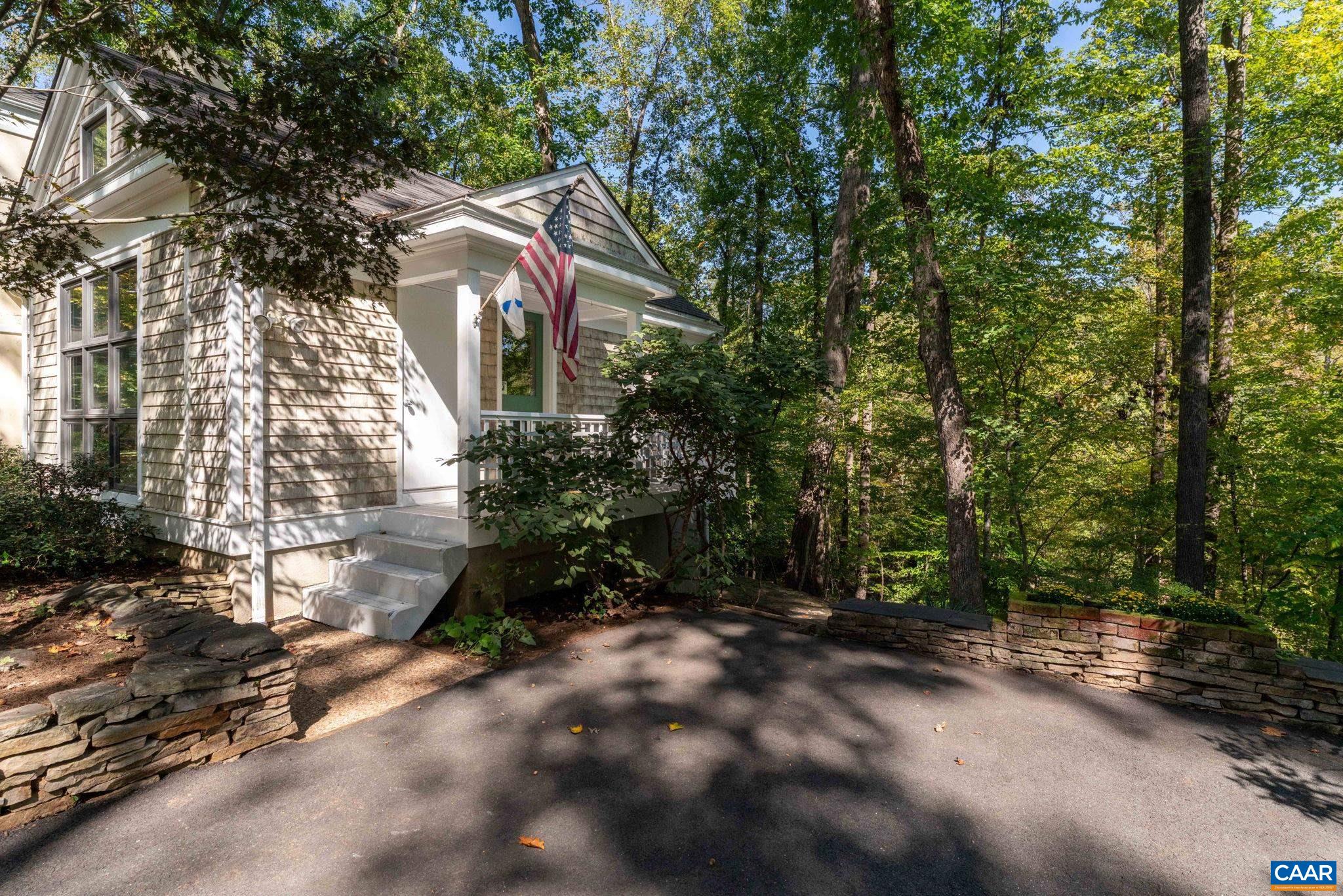 1665 BRANDYWINE DR