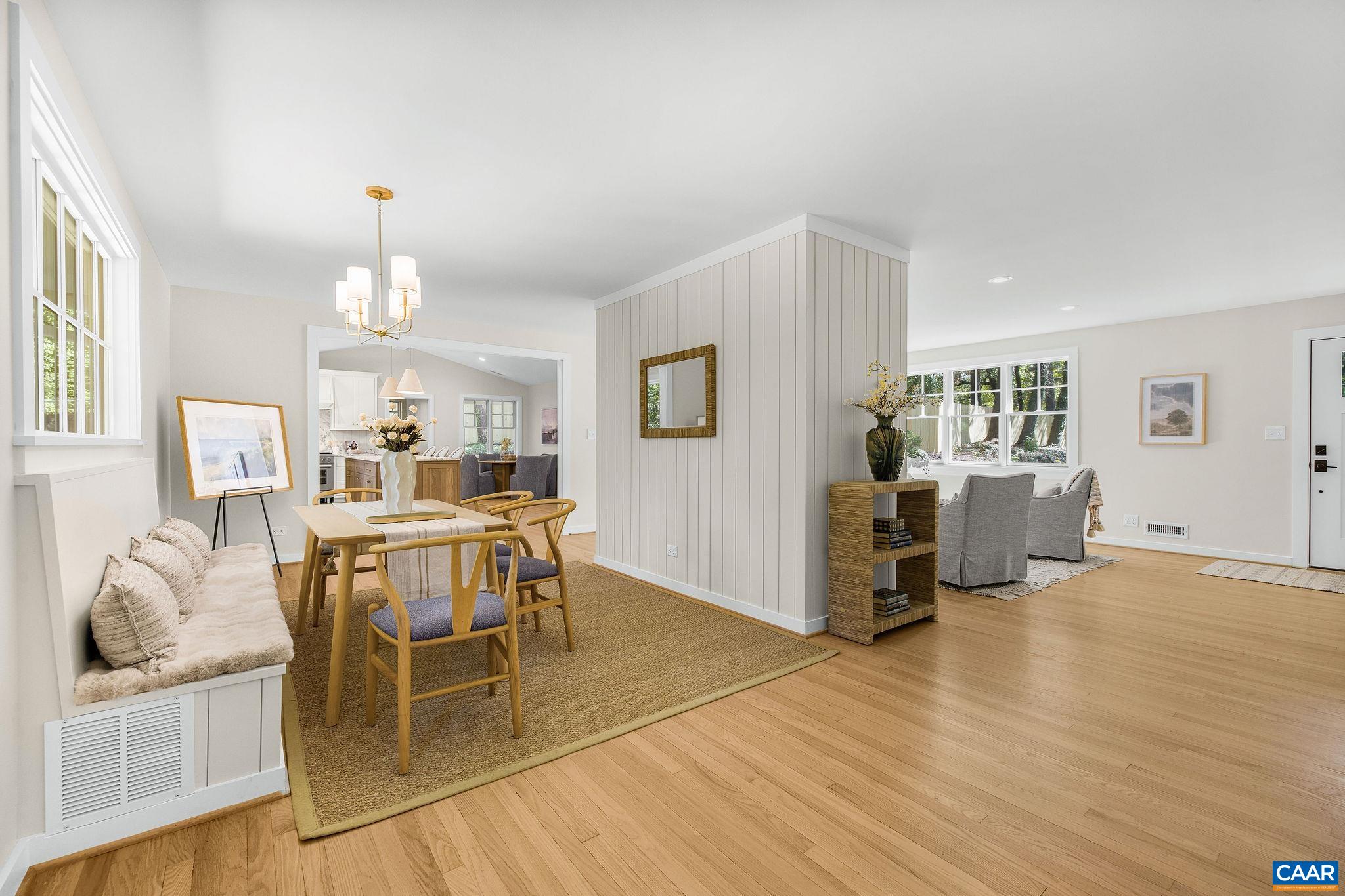 120 BUCKINGHAM RD