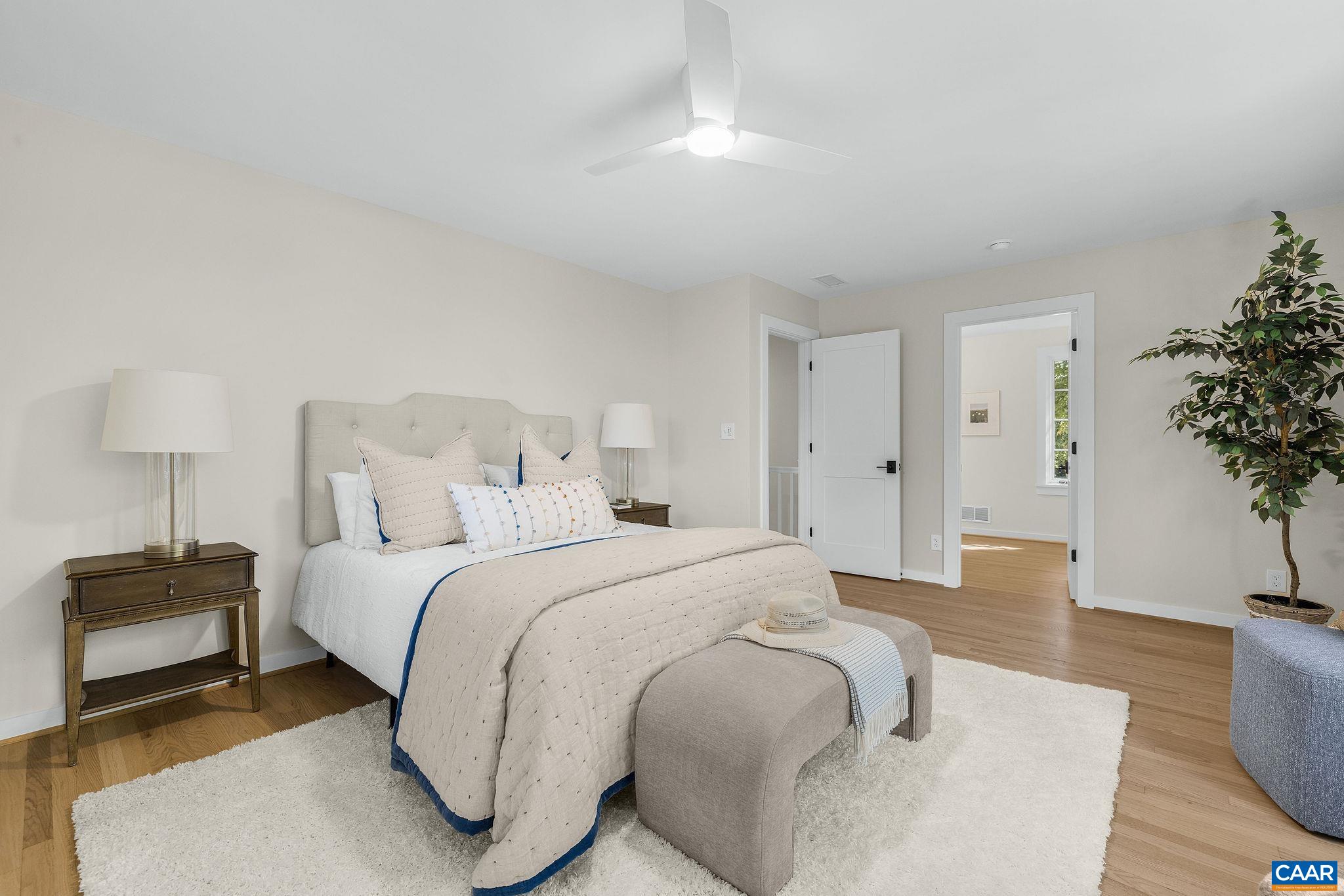 120 BUCKINGHAM RD