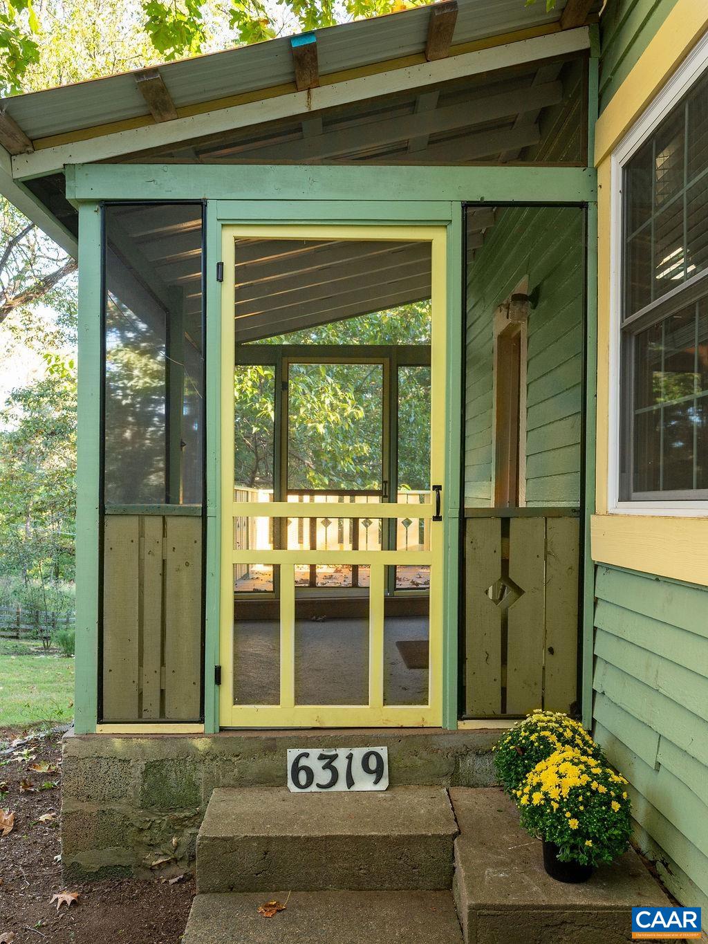 6319 SCHOOLHOUSE HL
