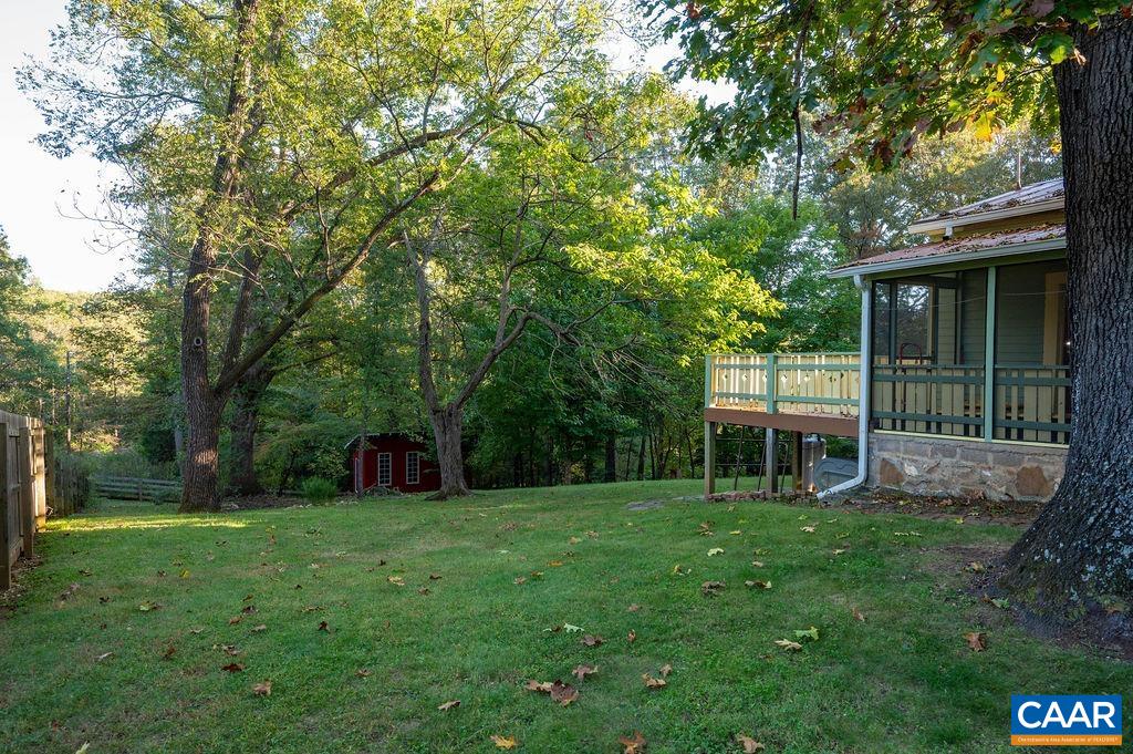 6319 SCHOOLHOUSE HL