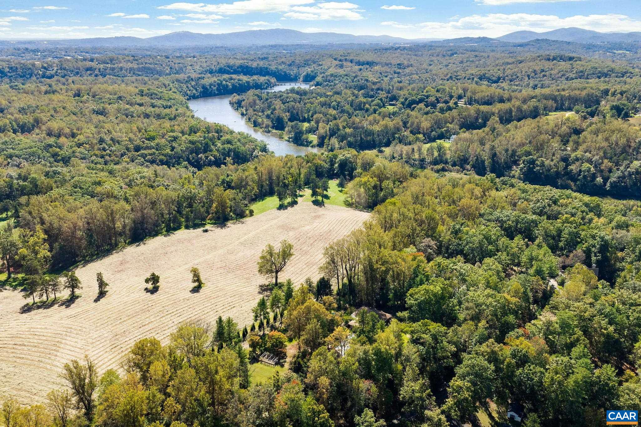 345 FOREST RIDGE RD