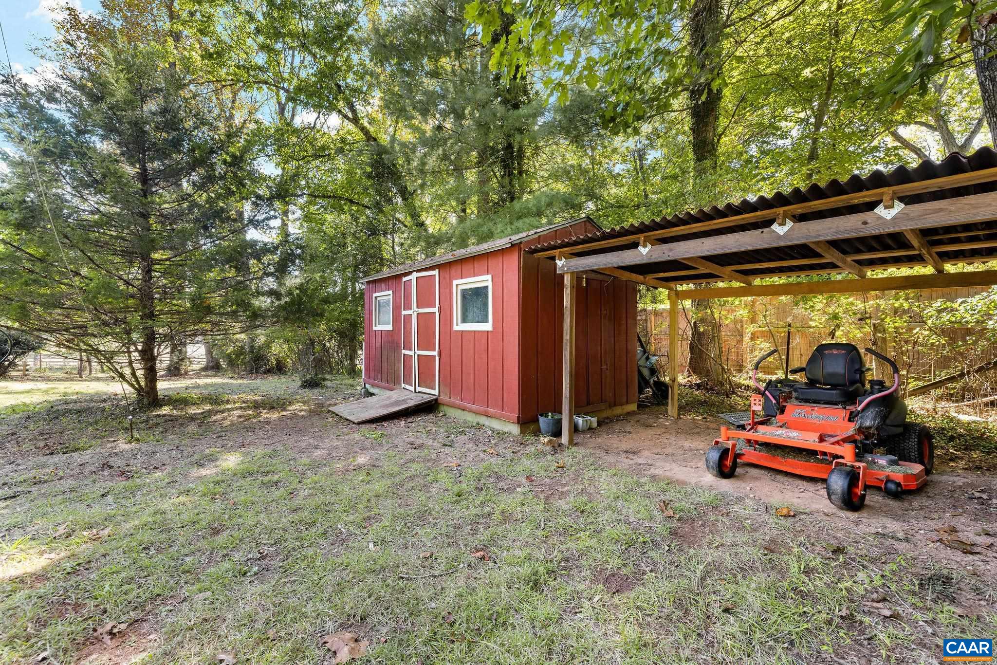 345 FOREST RIDGE RD