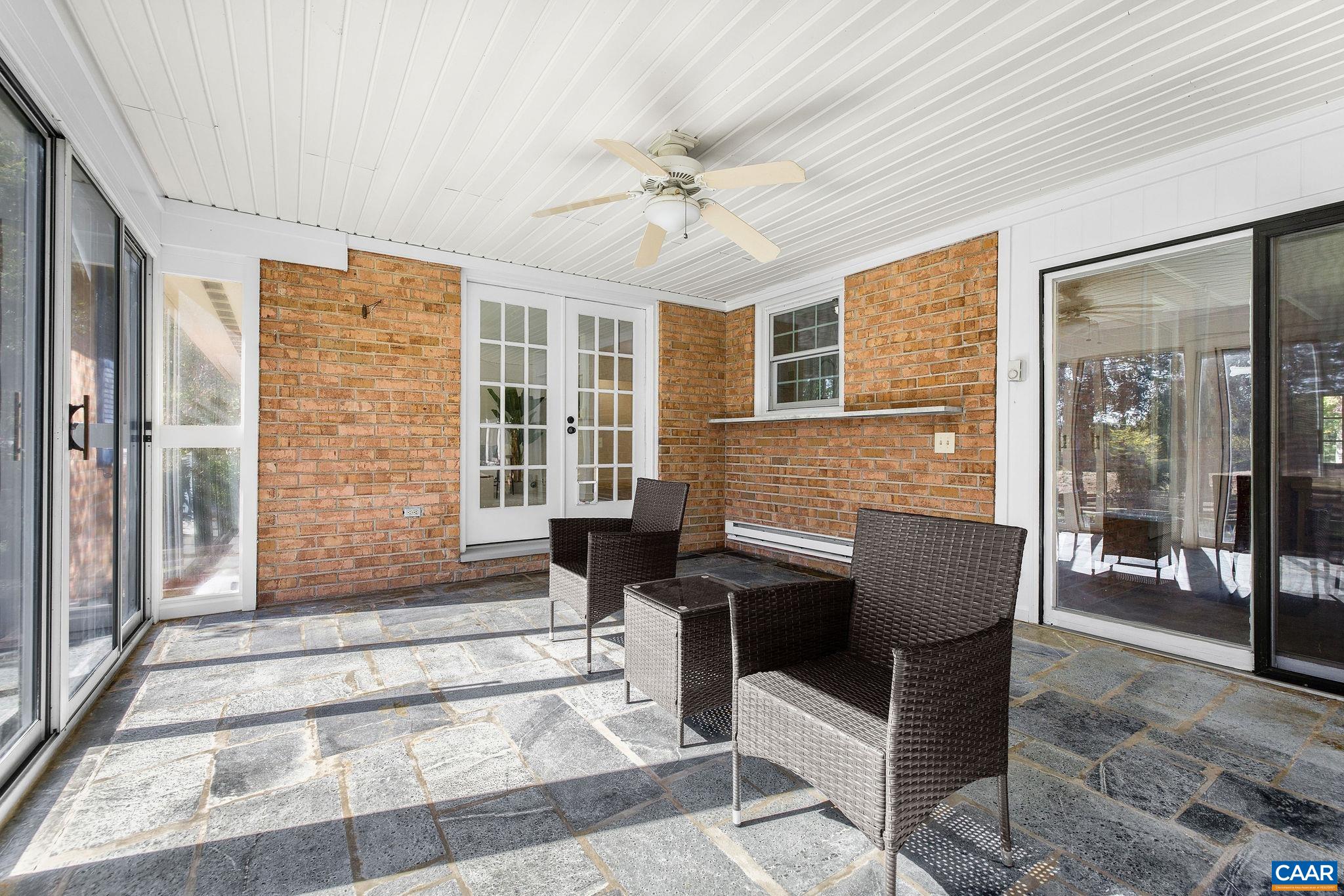 345 FOREST RIDGE RD