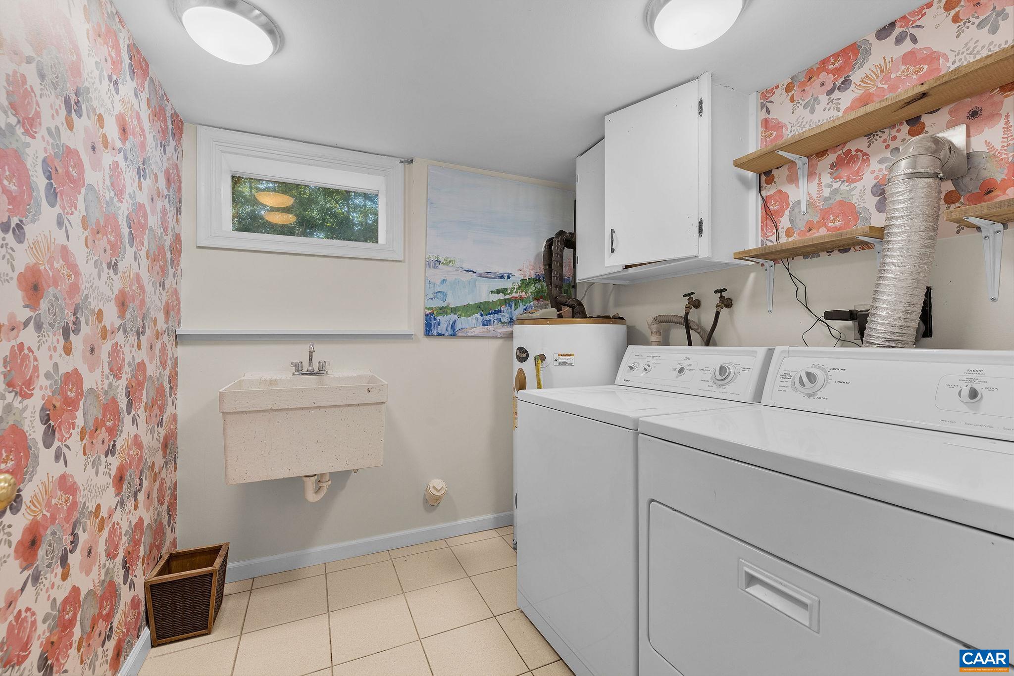 345 FOREST RIDGE RD