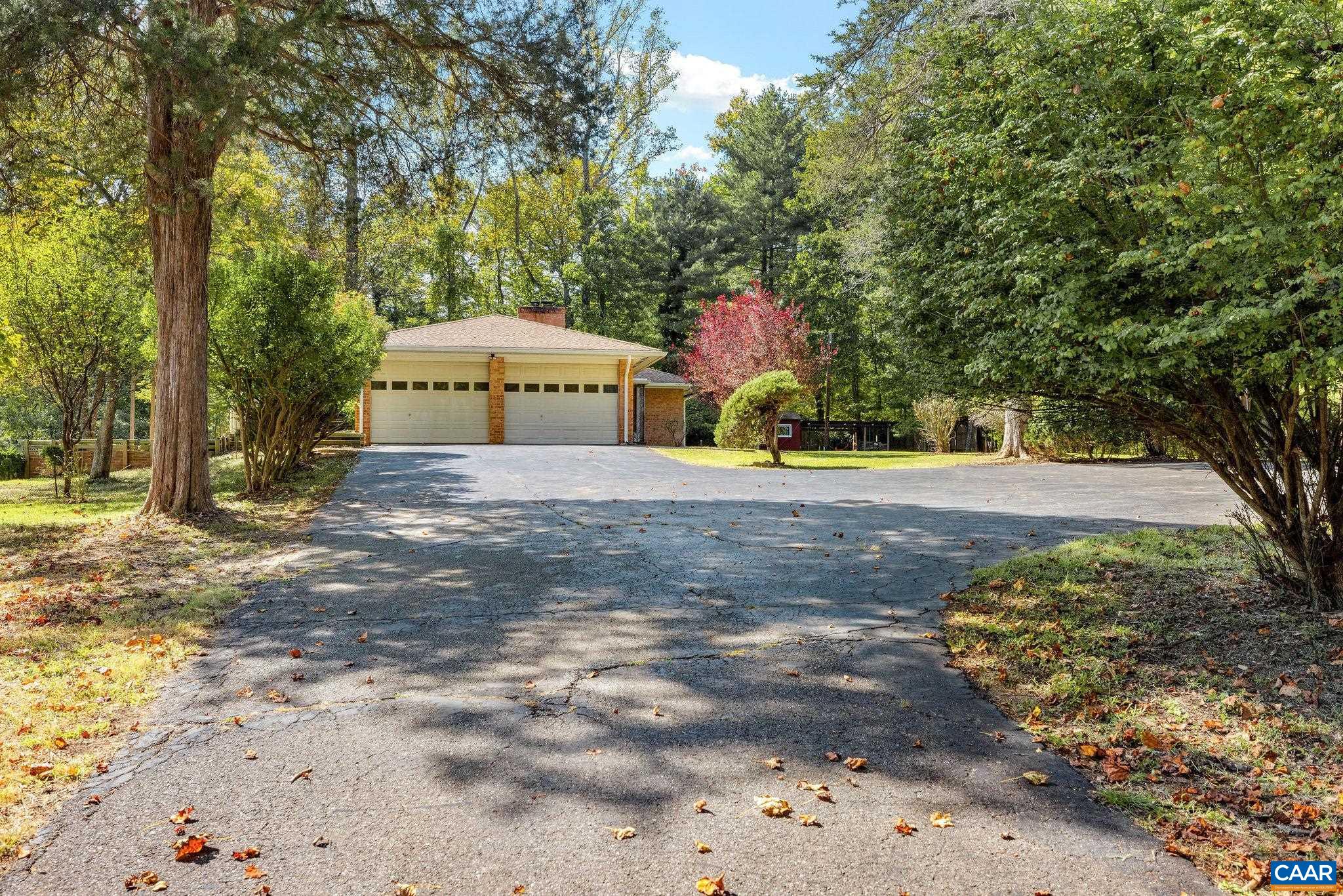 345 FOREST RIDGE RD