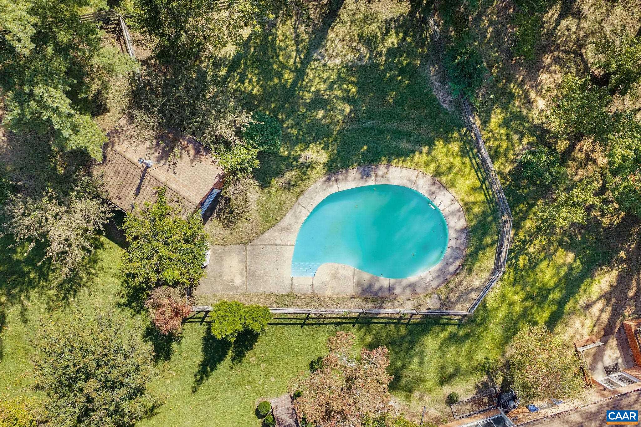 345 FOREST RIDGE RD