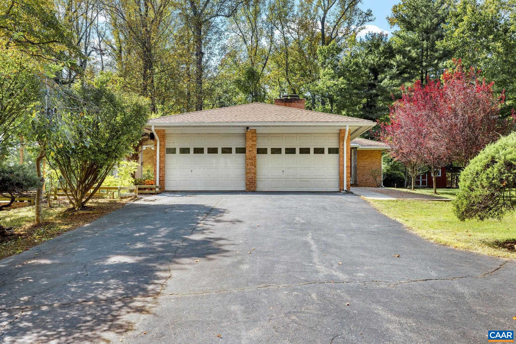 345 FOREST RIDGE RD
