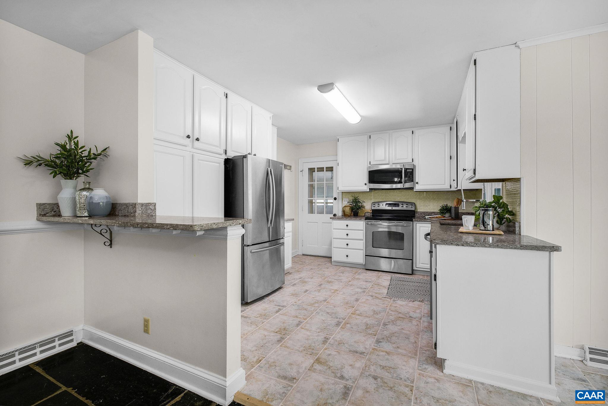 345 FOREST RIDGE RD