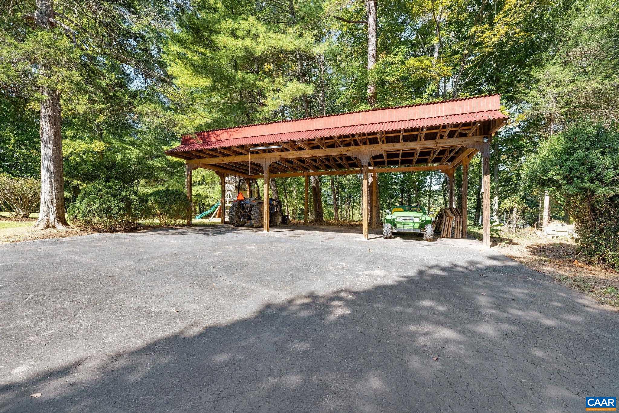 345 FOREST RIDGE RD