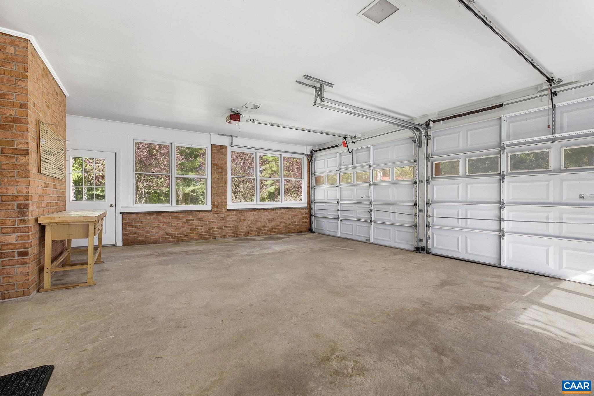 345 FOREST RIDGE RD