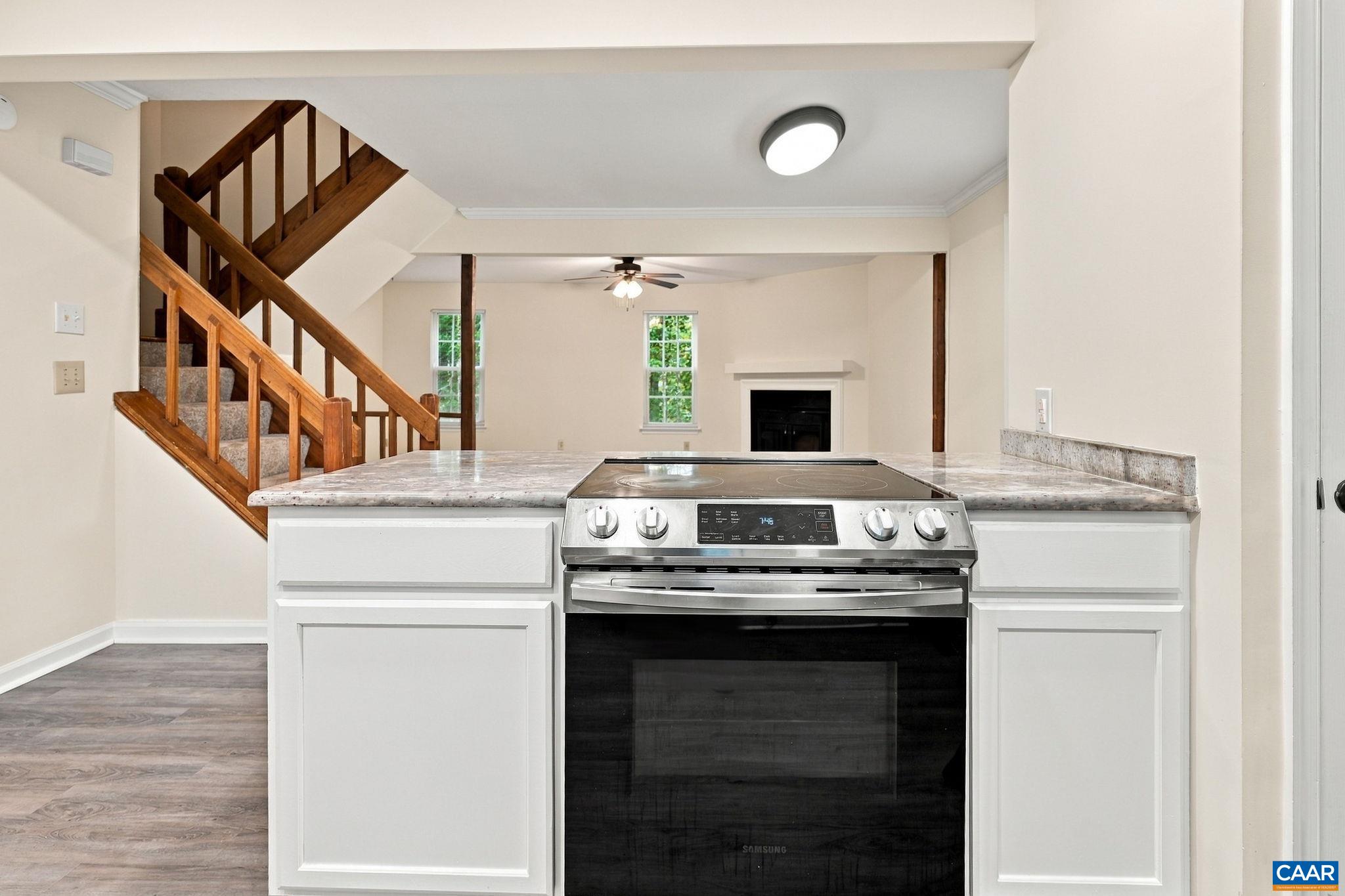 2384 WHITNEY CT
