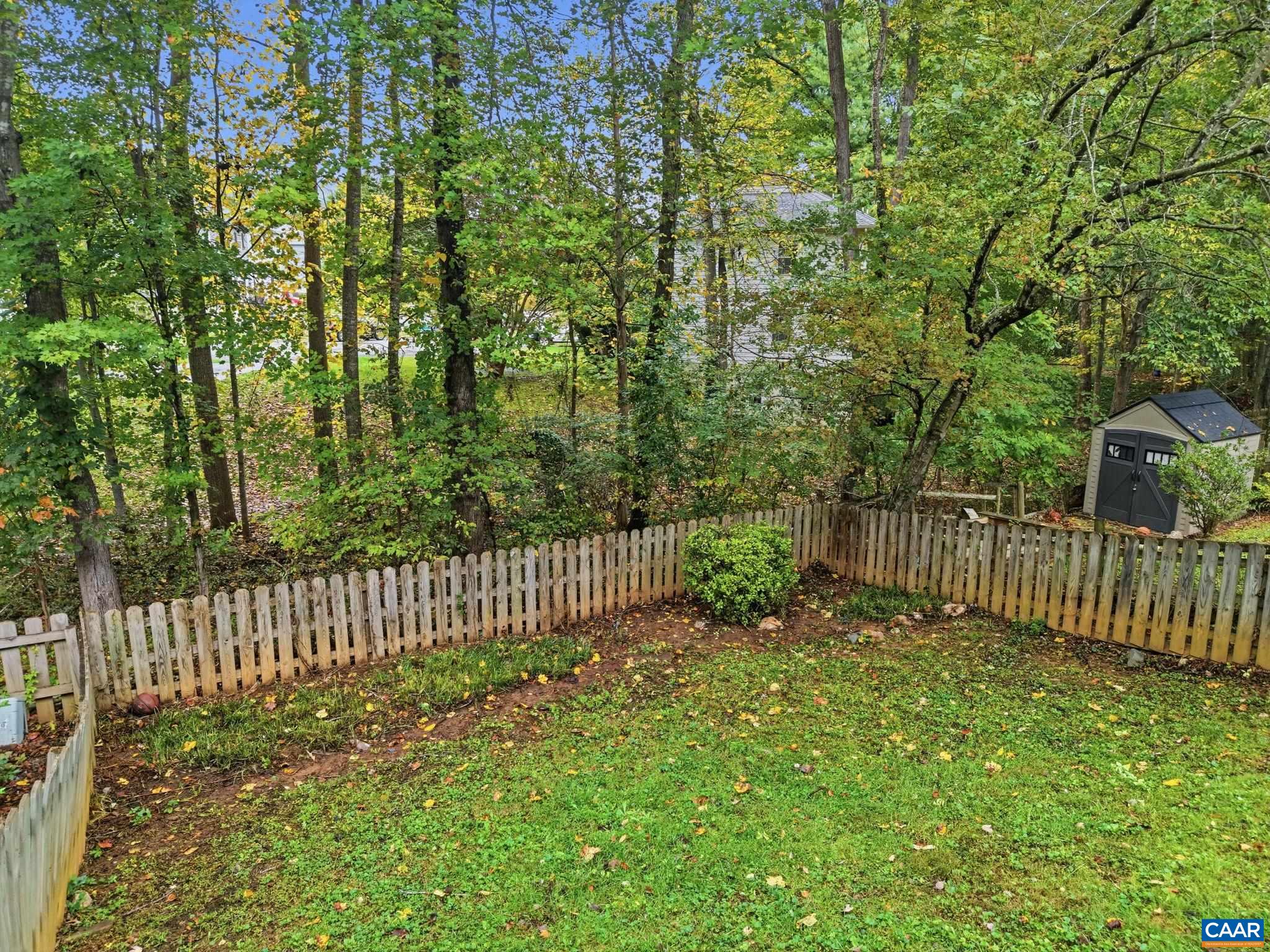 2384 WHITNEY CT