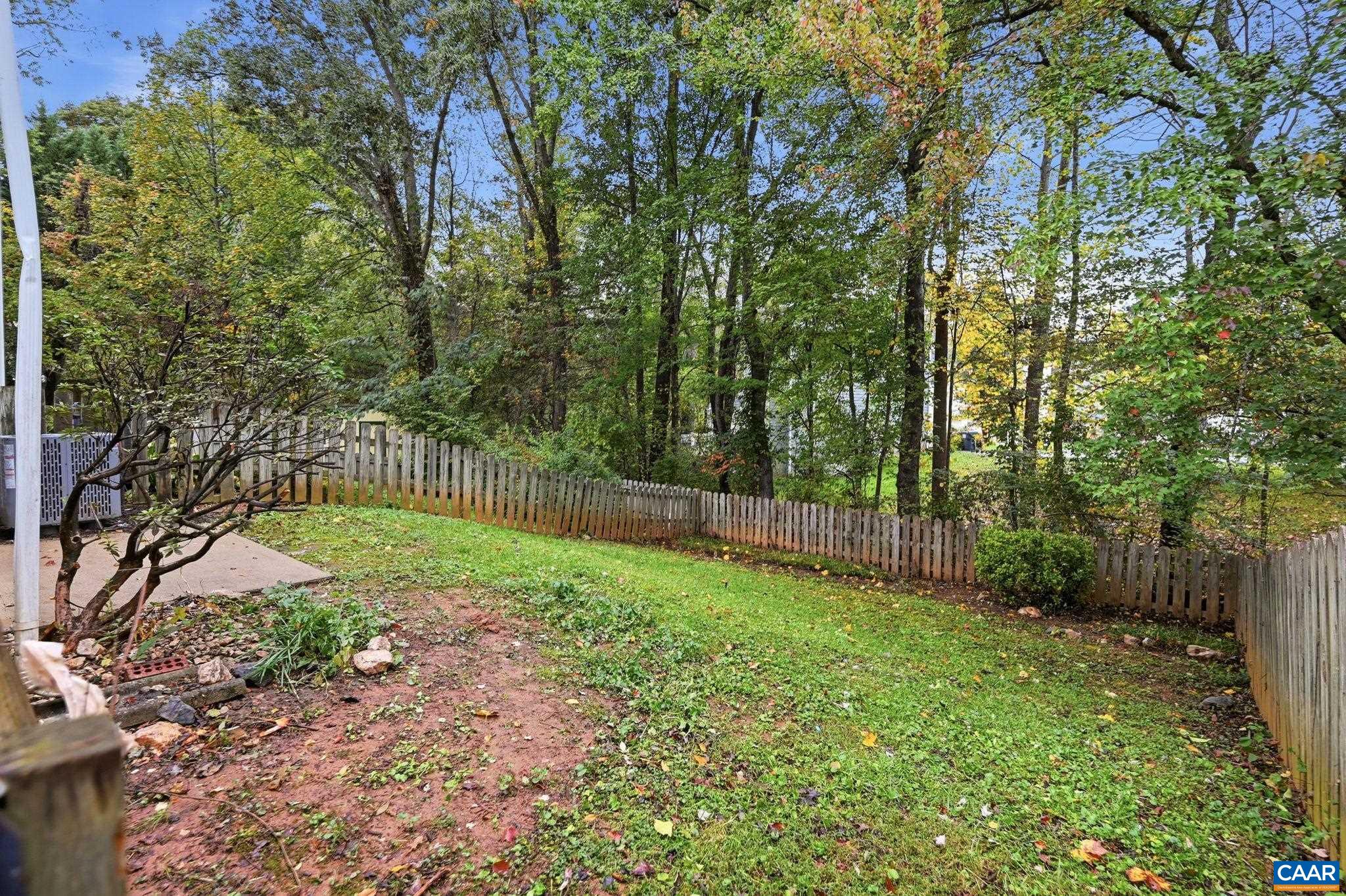 2384 WHITNEY CT