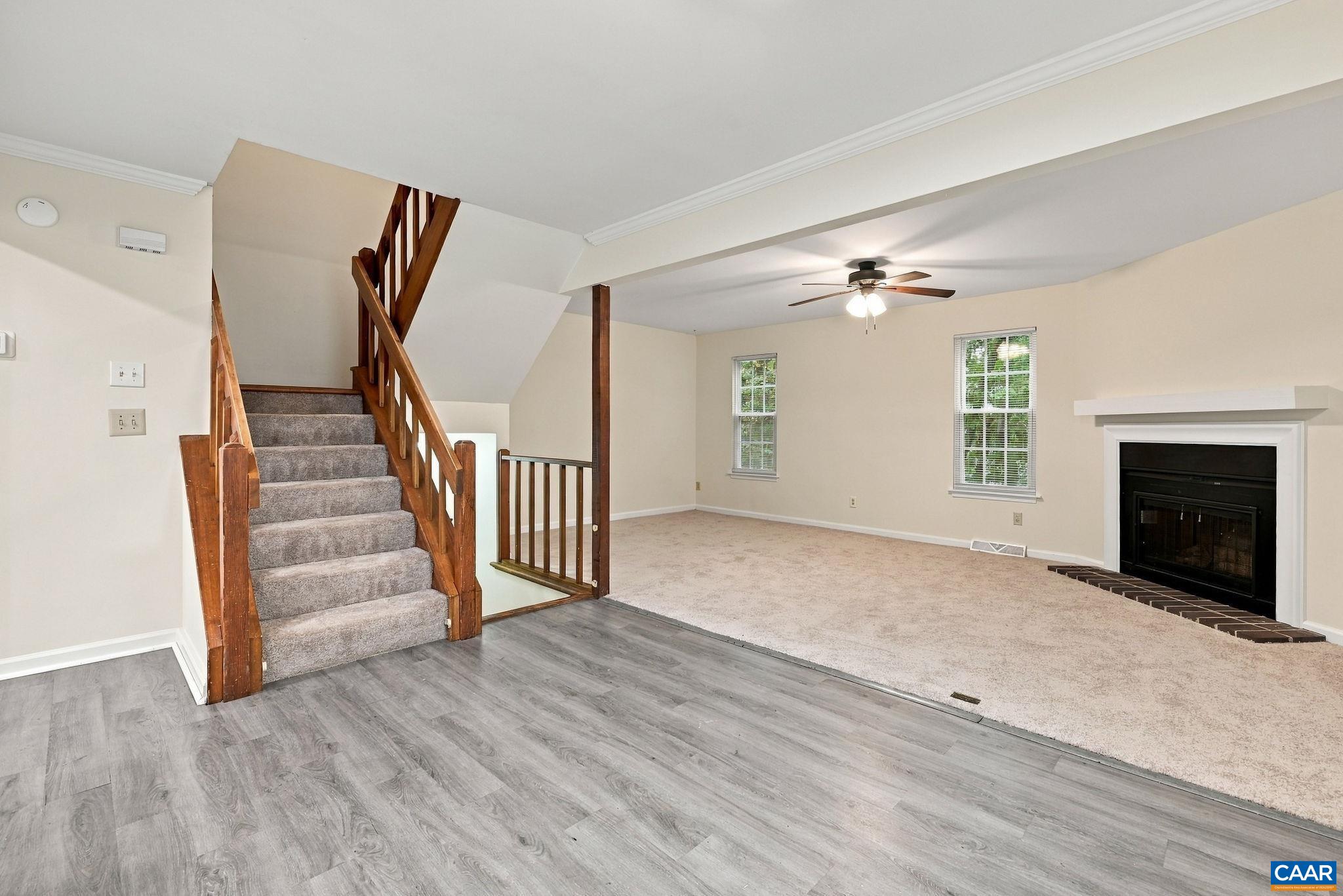 2384 WHITNEY CT