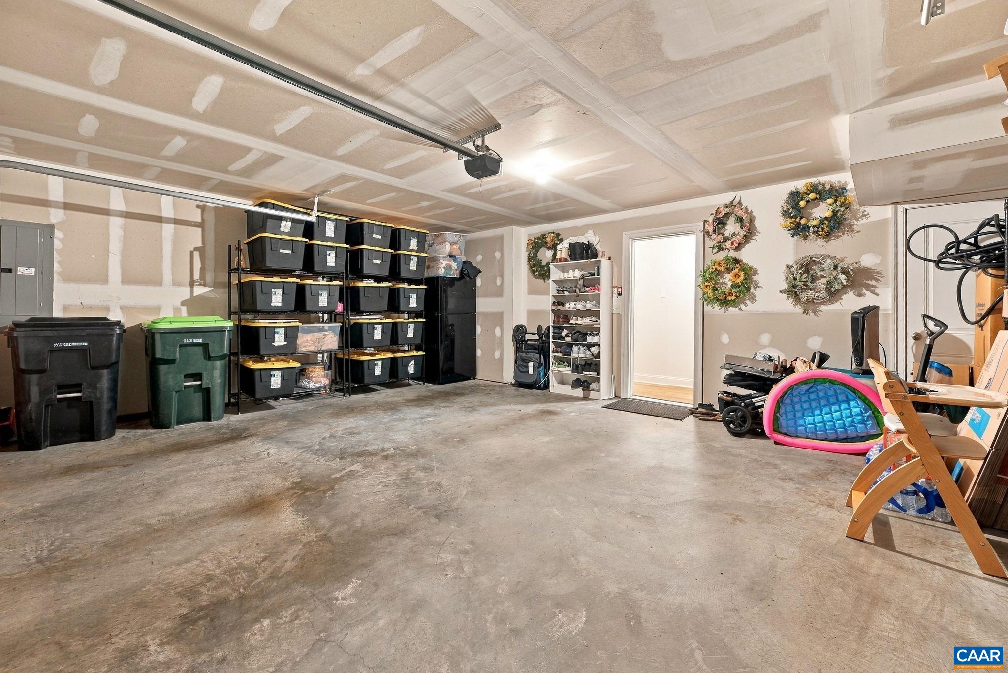 5477 GOLF DR