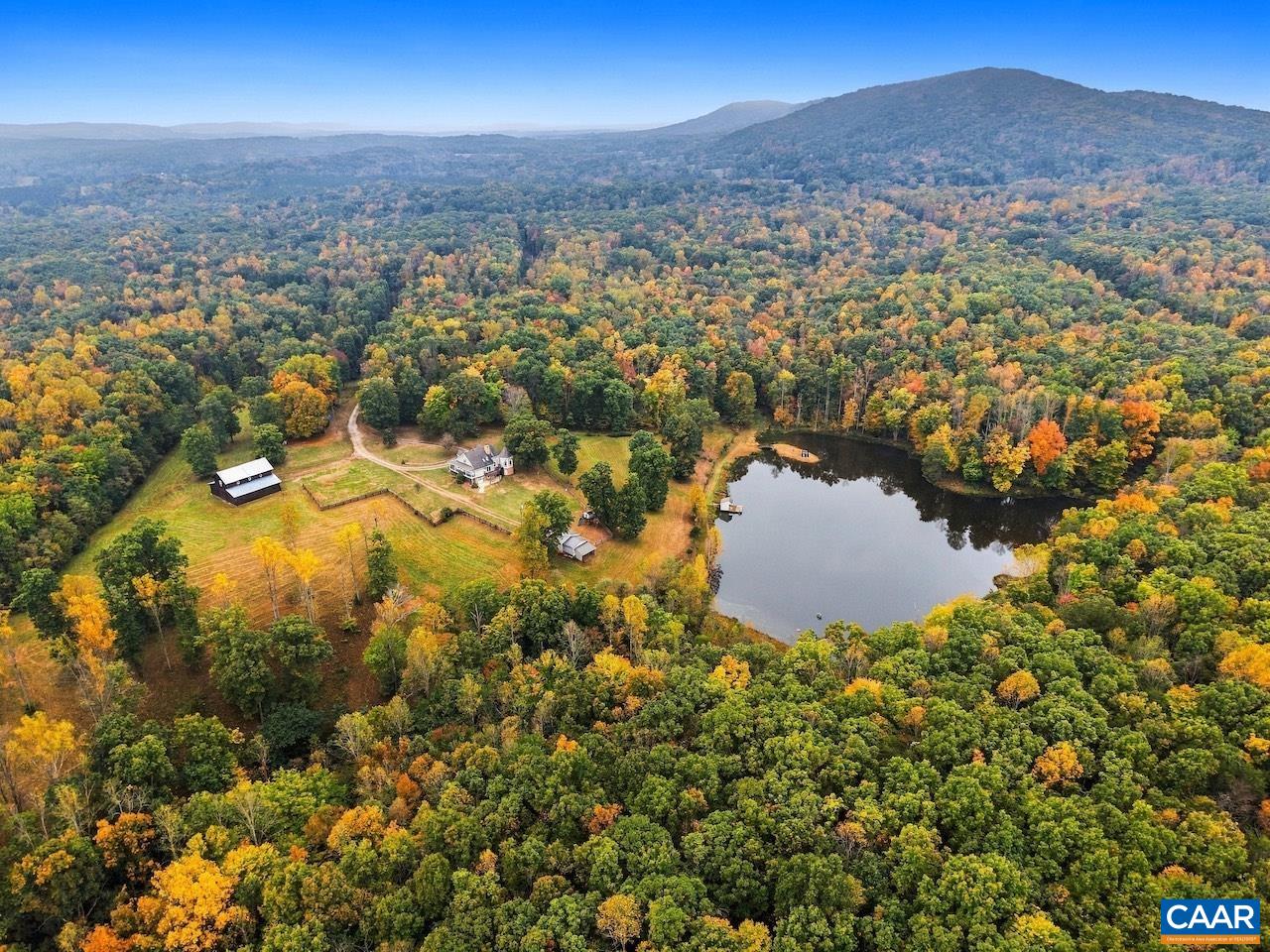 370 PINEY MOUNTAIN LN