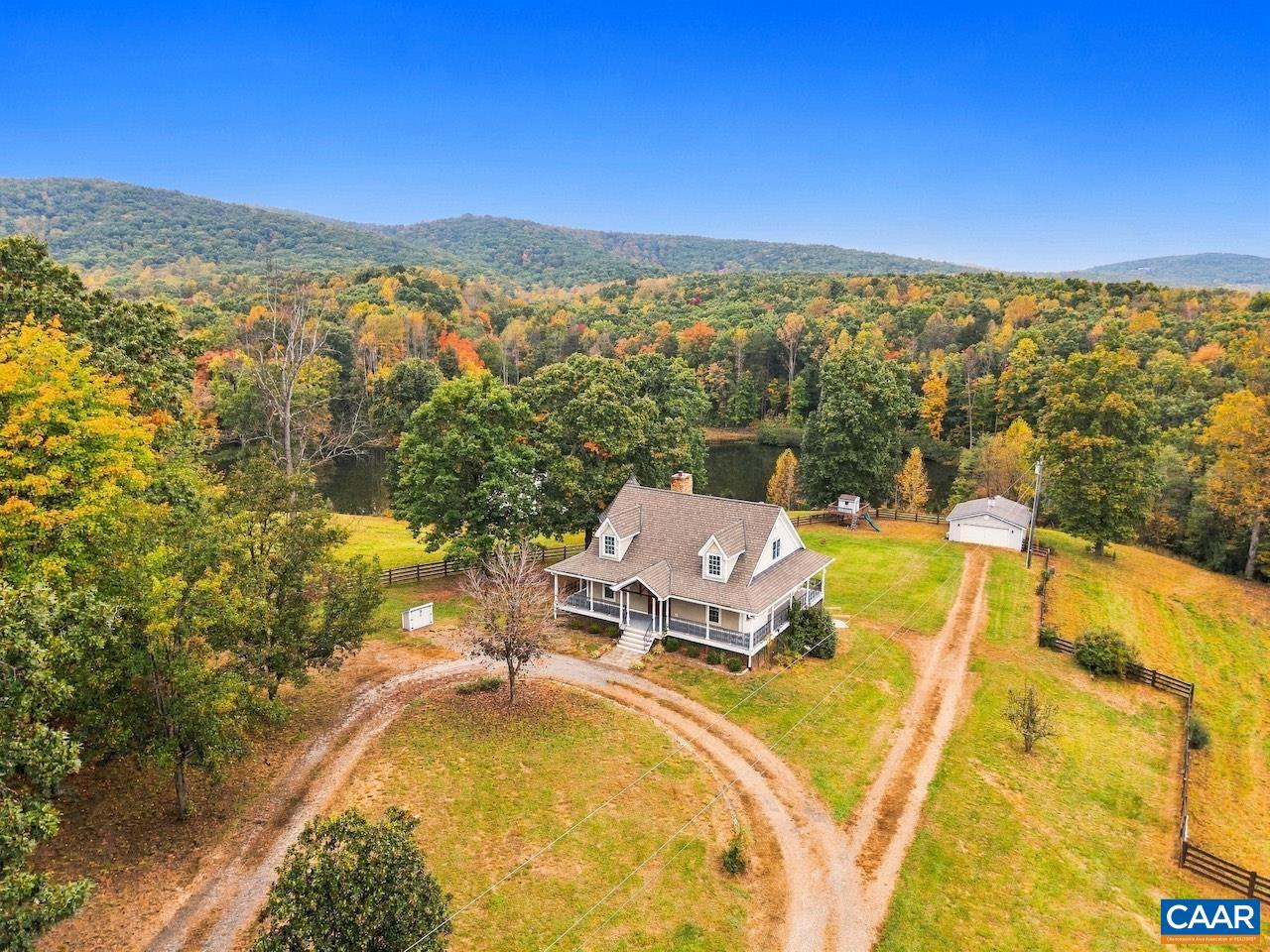 370 PINEY MOUNTAIN LN