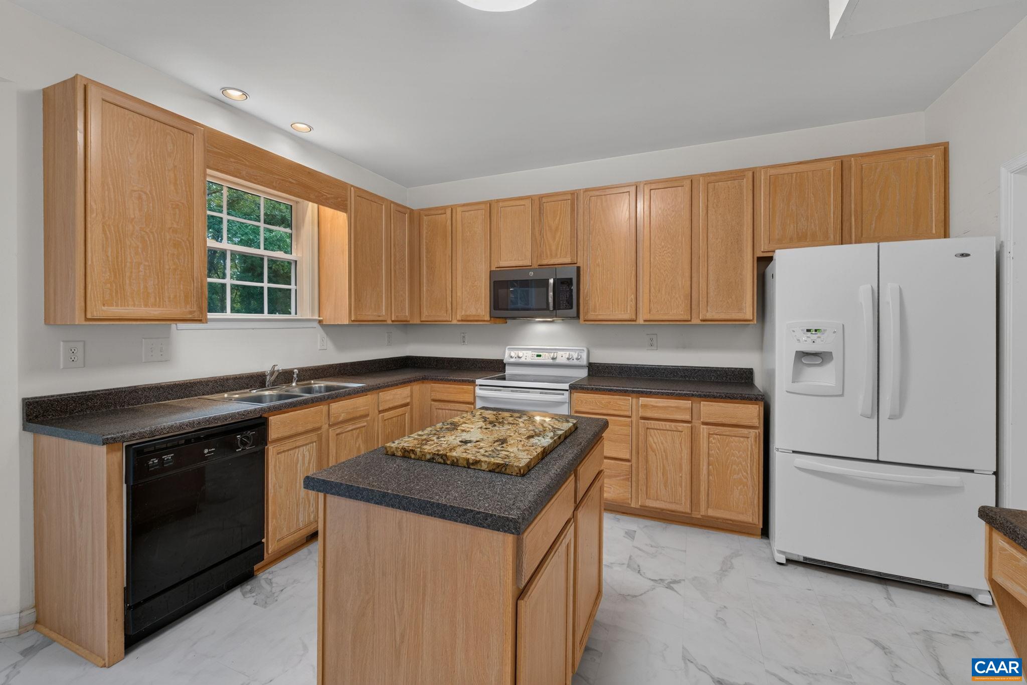 3010 MAGNOLIA BEND