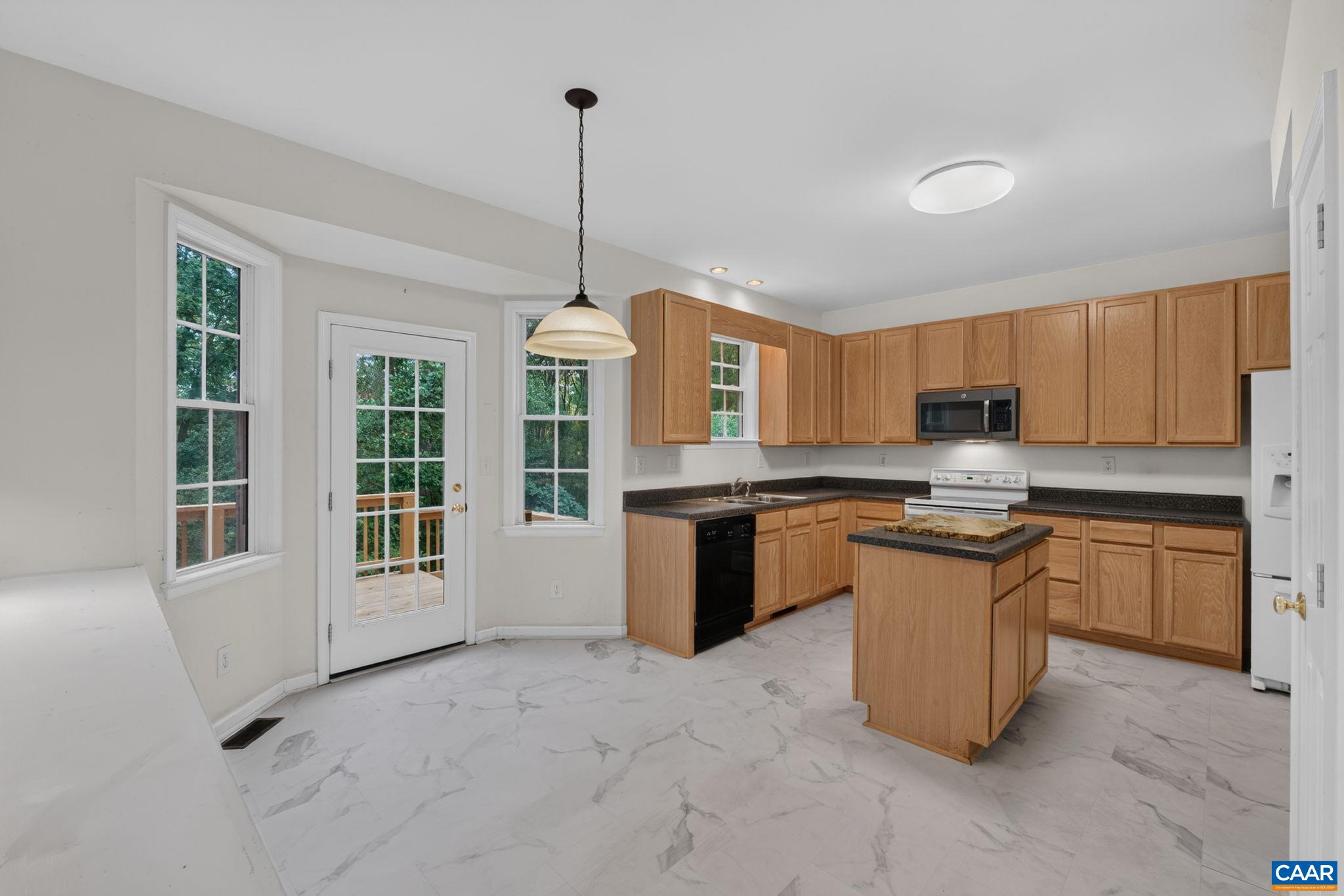 3010 MAGNOLIA BEND