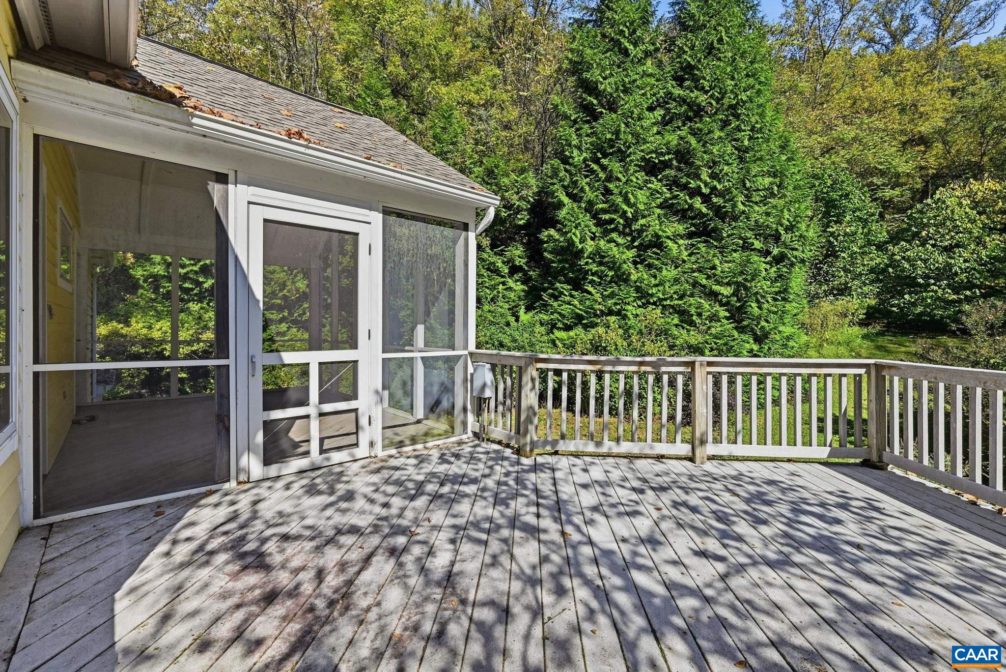 1956 LOCUST HOLLOW RD