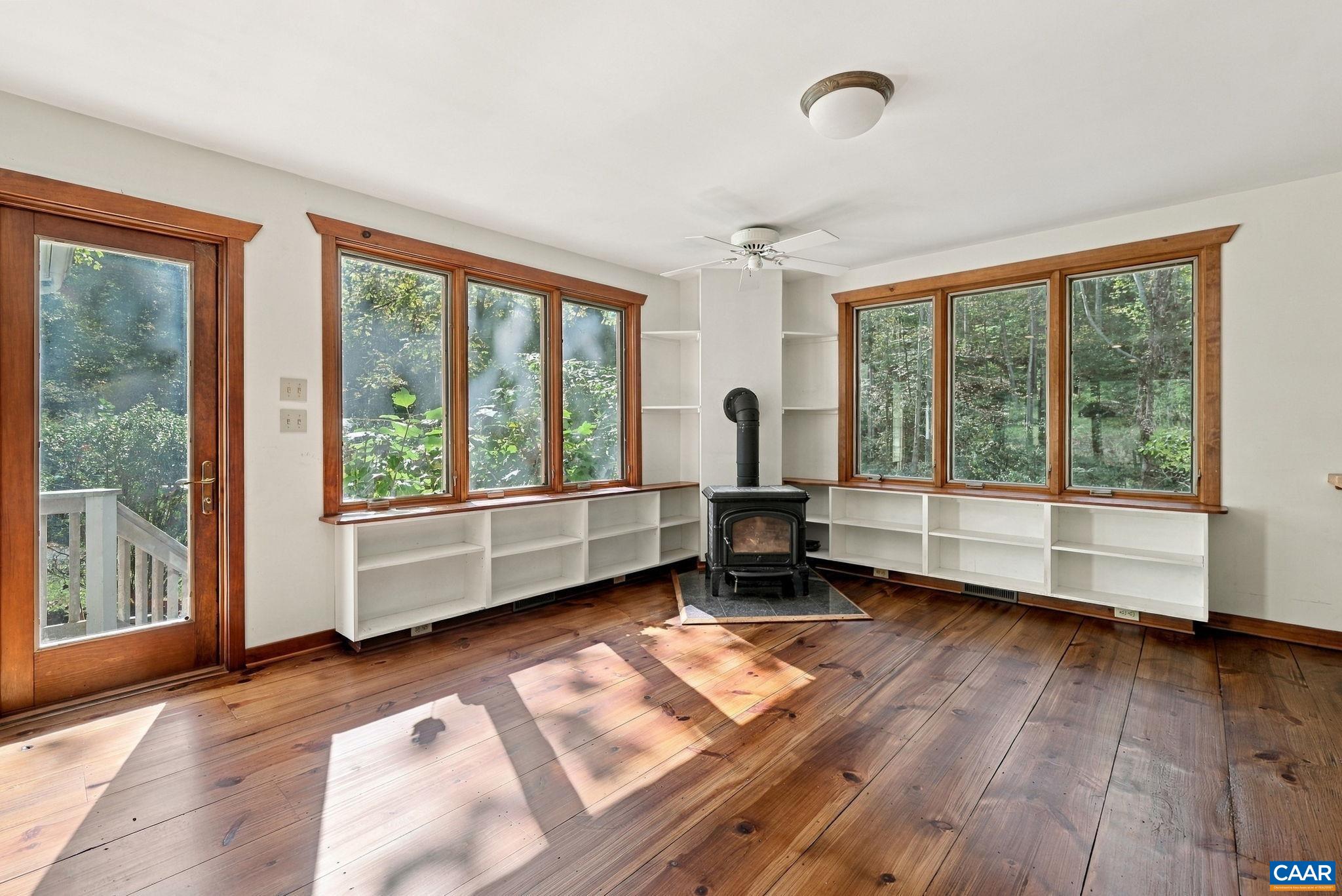 1956 LOCUST HOLLOW RD