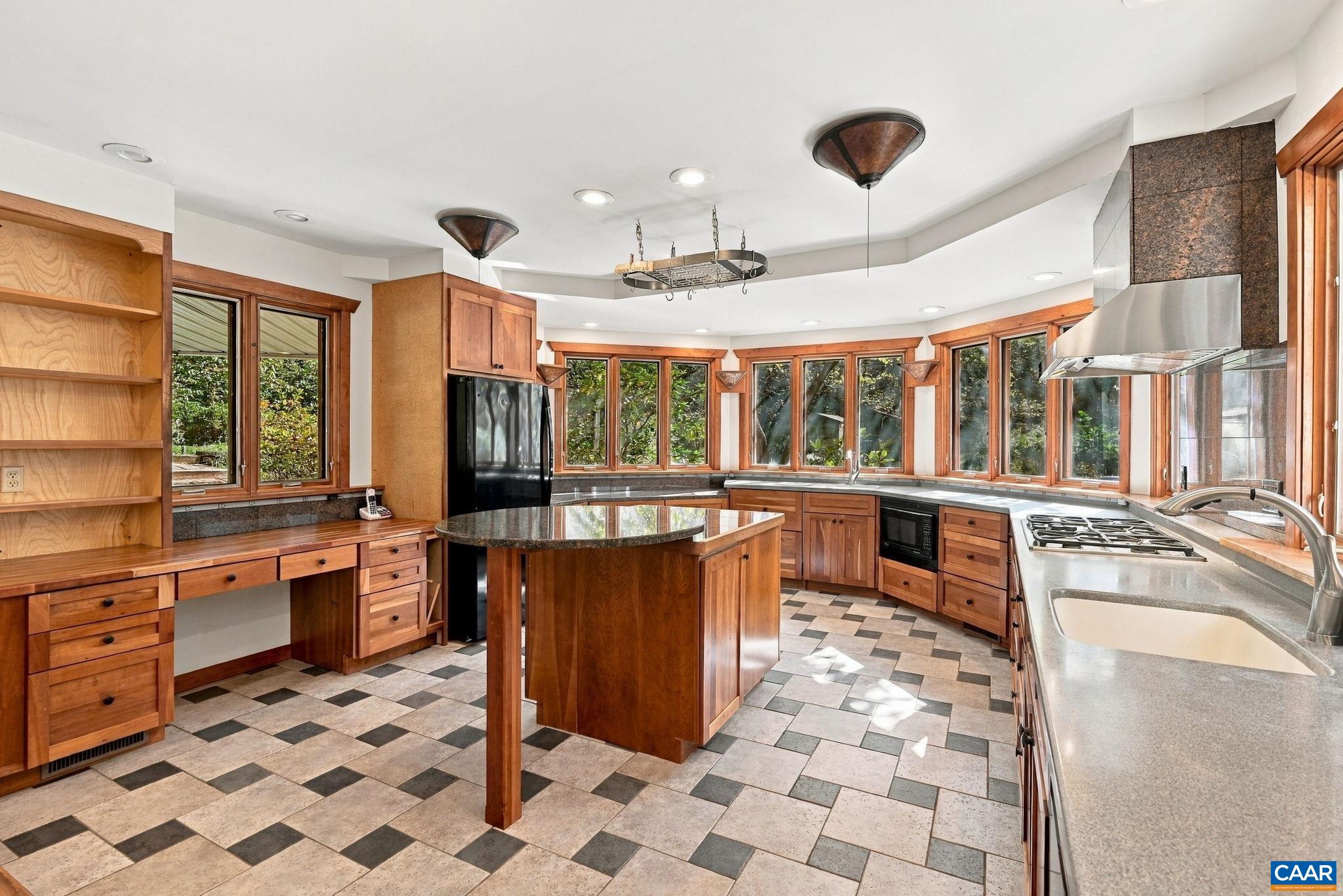 1956 LOCUST HOLLOW RD