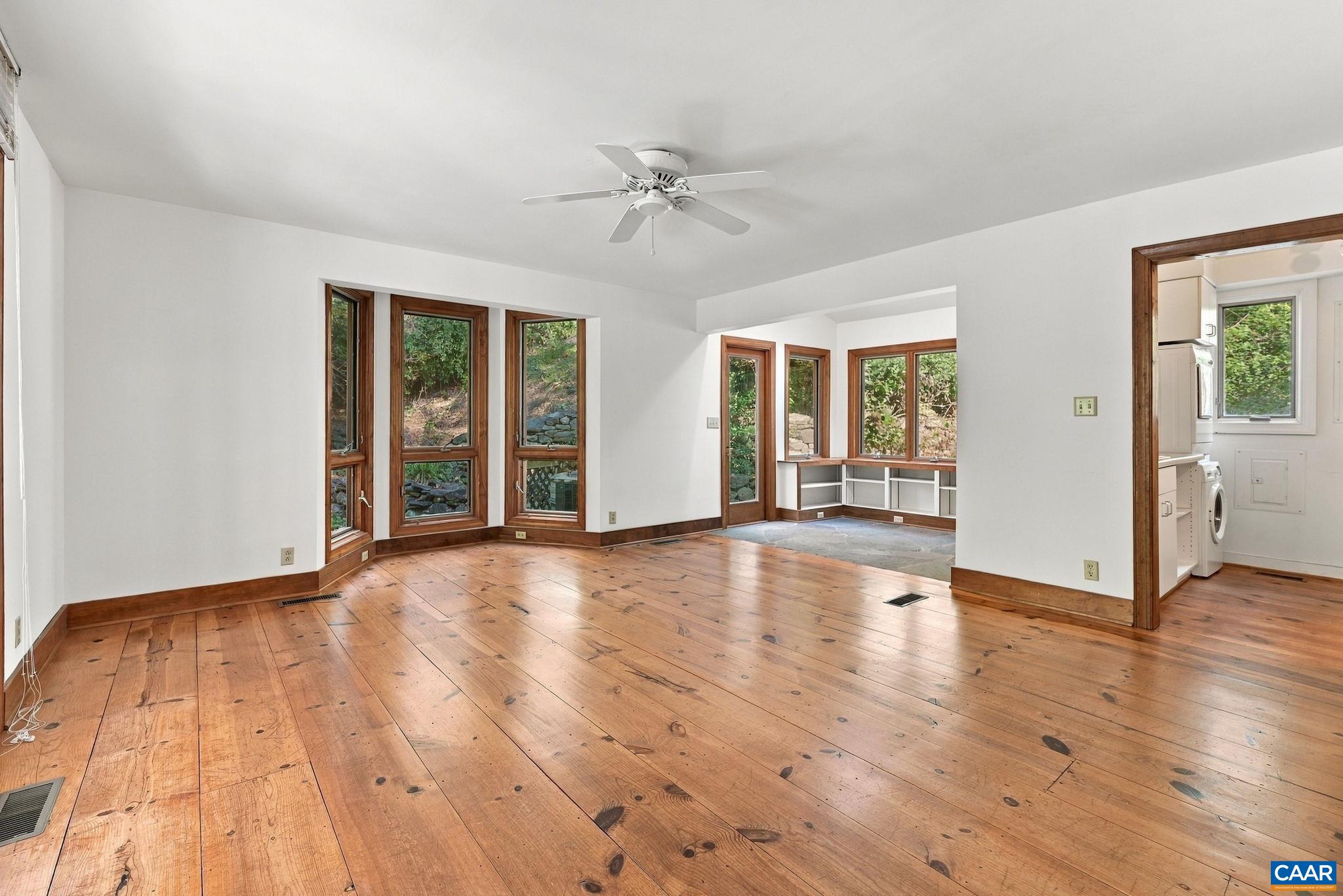 1956 LOCUST HOLLOW RD