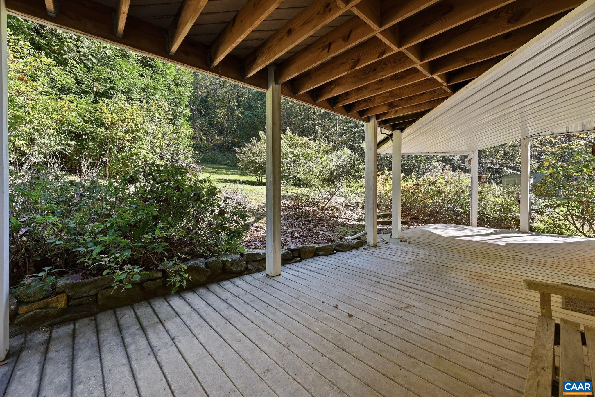 1956 LOCUST HOLLOW RD